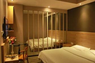 Guest room at the Super 8 Beijing Birds Nest in Beijing, Other than US/Canada