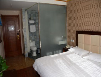 Guest room at the Super 8 by Wyndham Beijing Daxing Huangcun XiDaJie Subway in Beijing, Other than US/Canada