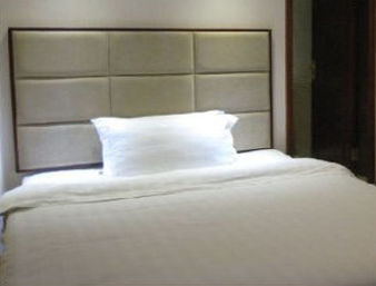 Guest room at the Super 8 by Wyndham Guangzhou Railway Station in Guangzhou, Other than US/Canada