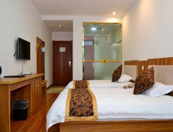 Guest room at the Super 8 by Wyndham Lianyungang Chao Yang Dong Lu in Lianyungang, Other than US/Canada