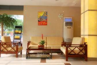 Super 8 Hotel Yishui Chang An Lu hotel lobby in Linyi, Other than US/Canada