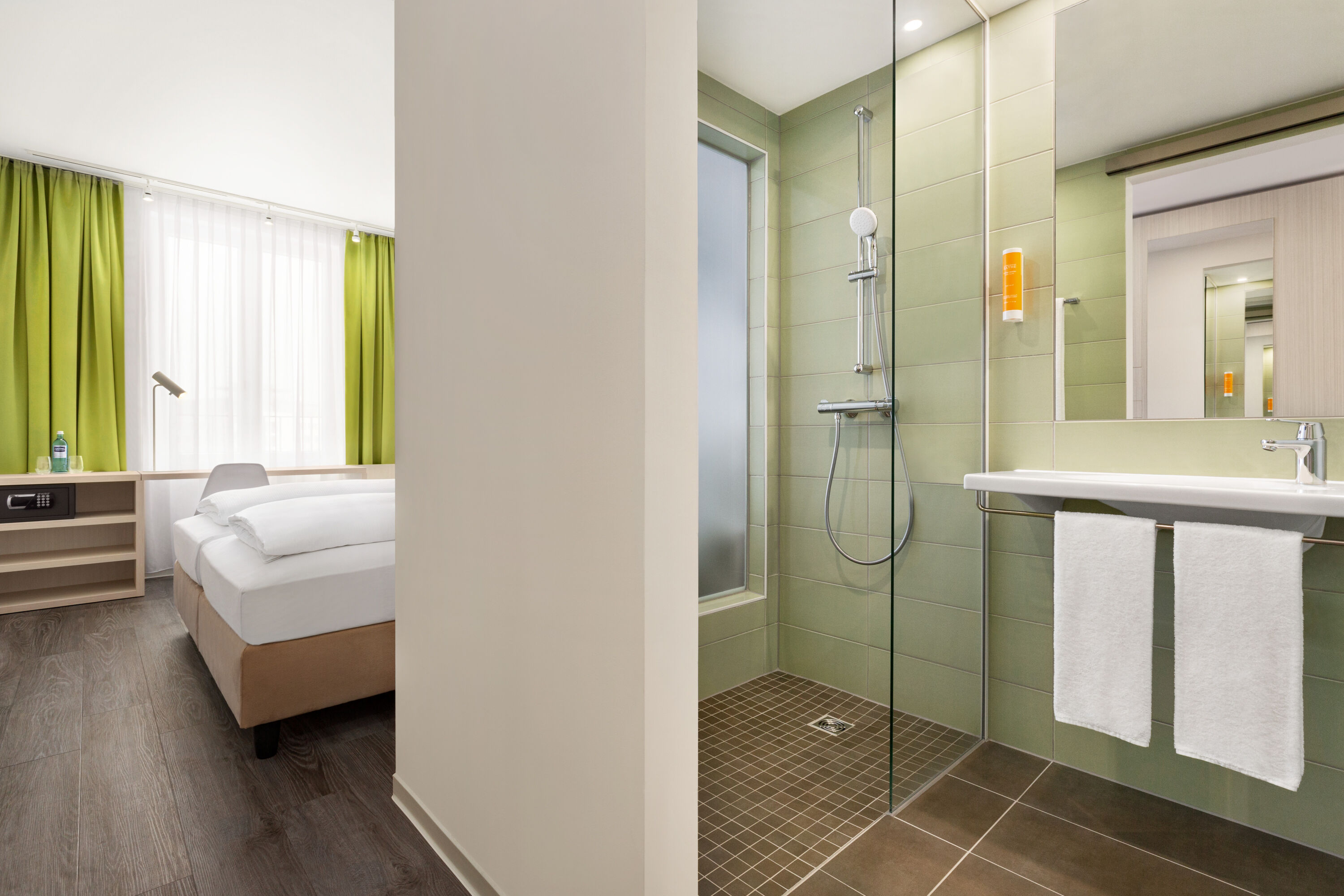 Guest room bath at the Super 8 by Wyndham Chemnitz in Chemnitz, Other than US/Canada