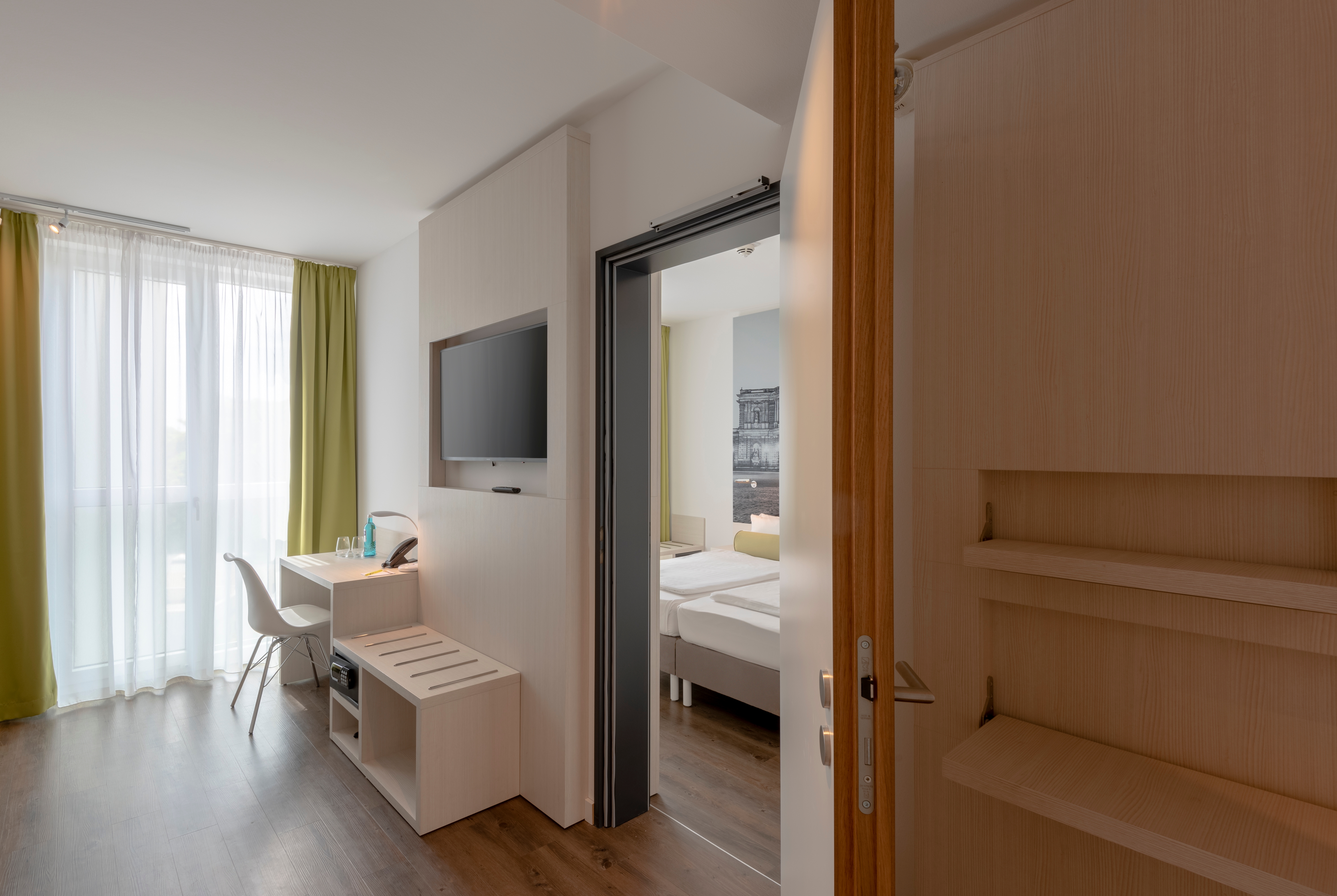 Guest room at the Super 8 by Wyndham Dresden in Dresden, Other than US/Canada