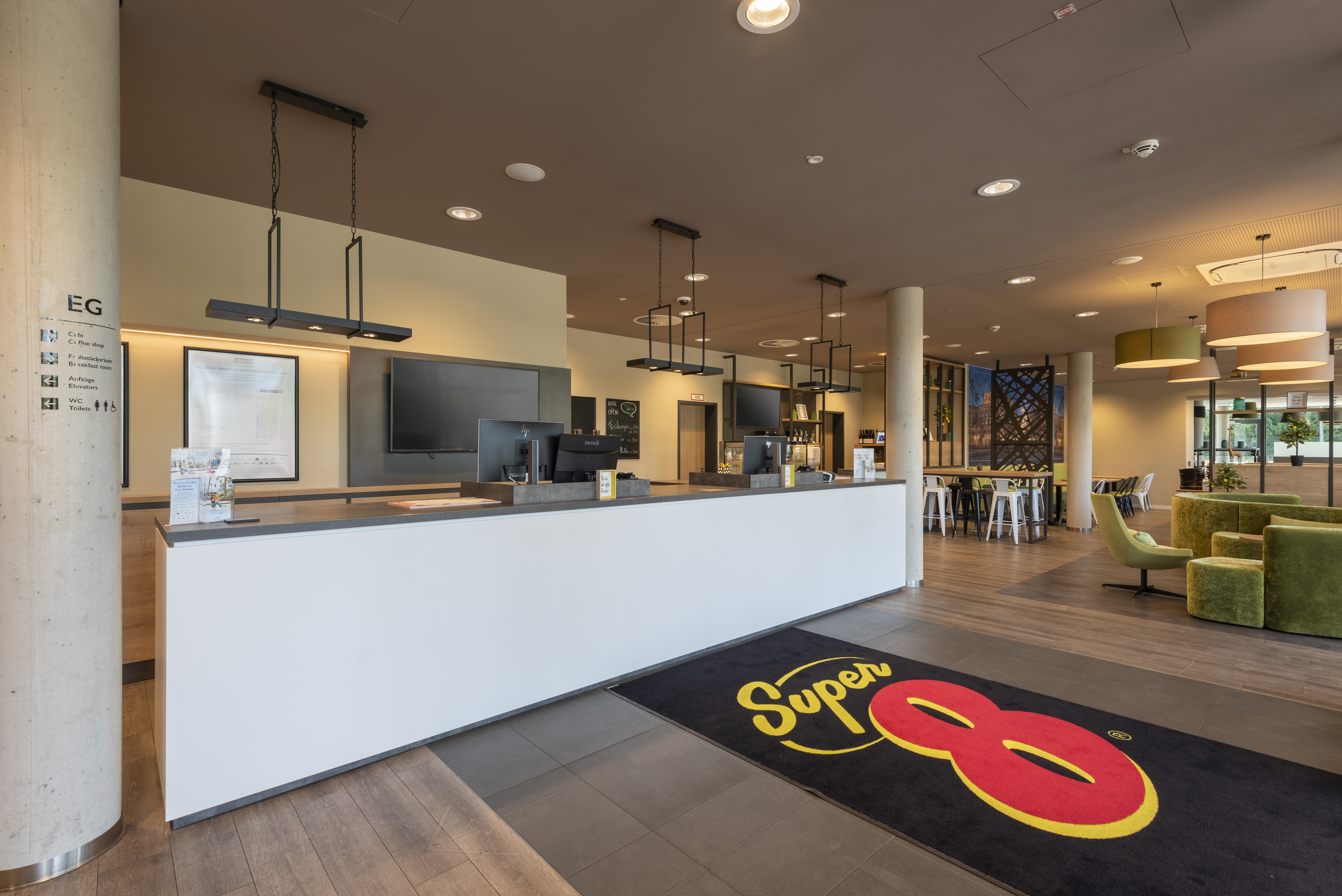 super 8 dresden frühstück