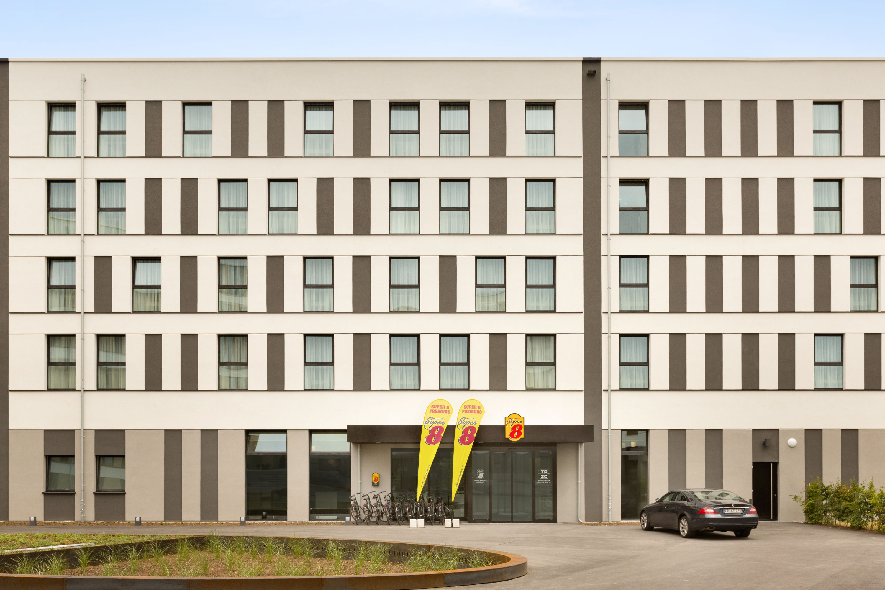 Super Wyndham Freiburg Freiburg  Hotels