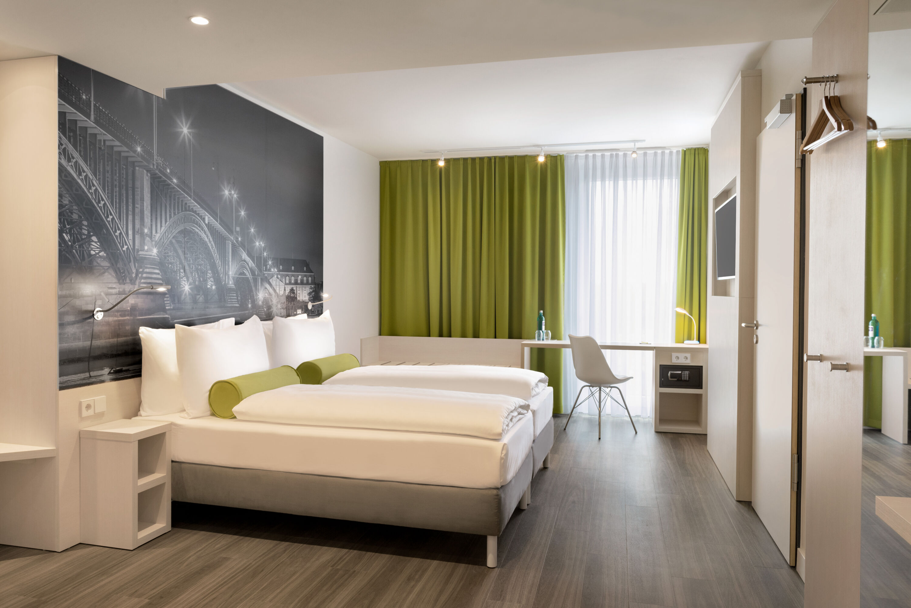 Guest room at the Super 8 by Wyndham Mainz Zollhafen in Mainz, Other than US/Canada