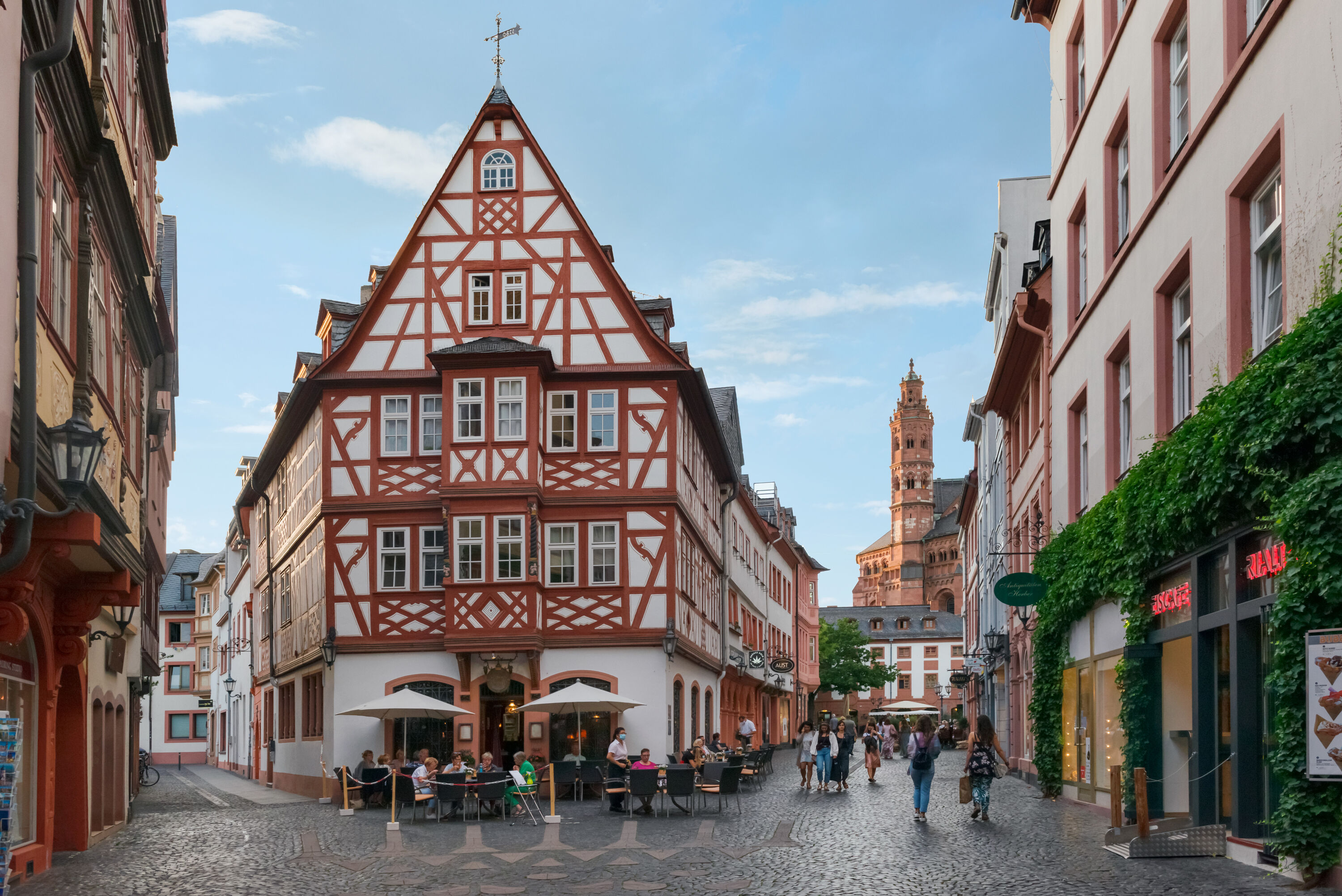 Local attraction at Super 8 by Wyndham Mainz Zollhafen in Mainz, Other than US/Canada