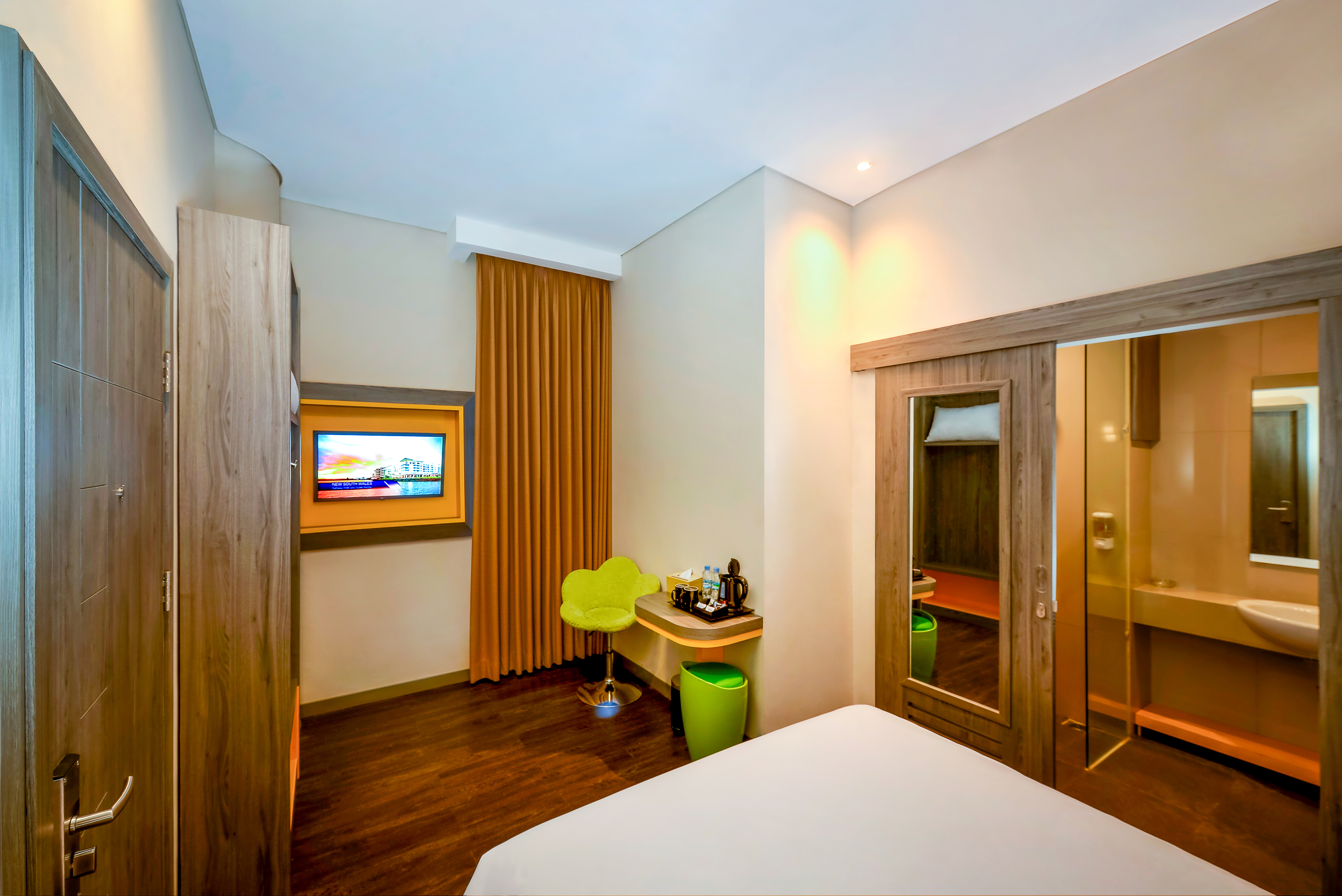 Guest room at the Super 8 by Wyndham Solo Indonesia in Surakarta, Other than US/Canada