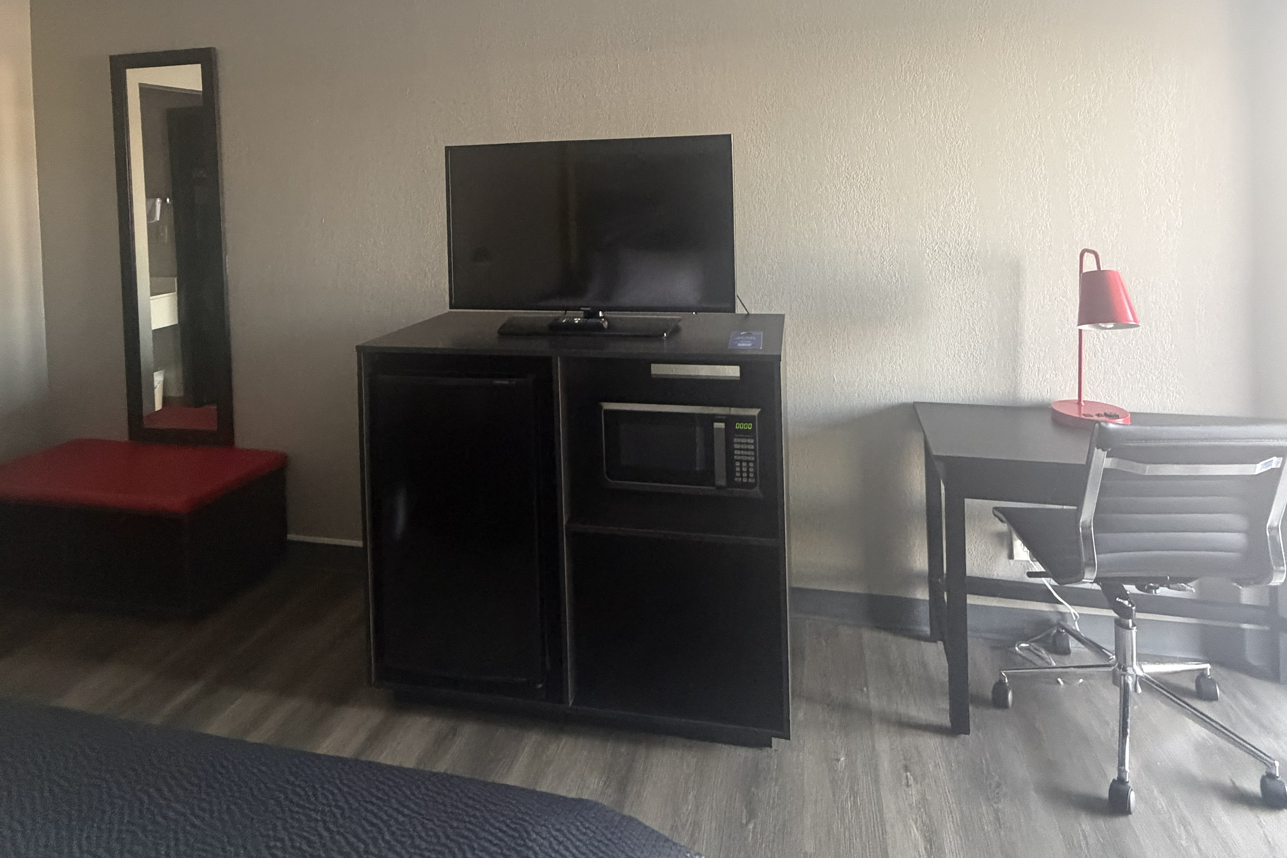 Guest room at the Super 8 by Wyndham Birmingham in Birmingham, Alabama