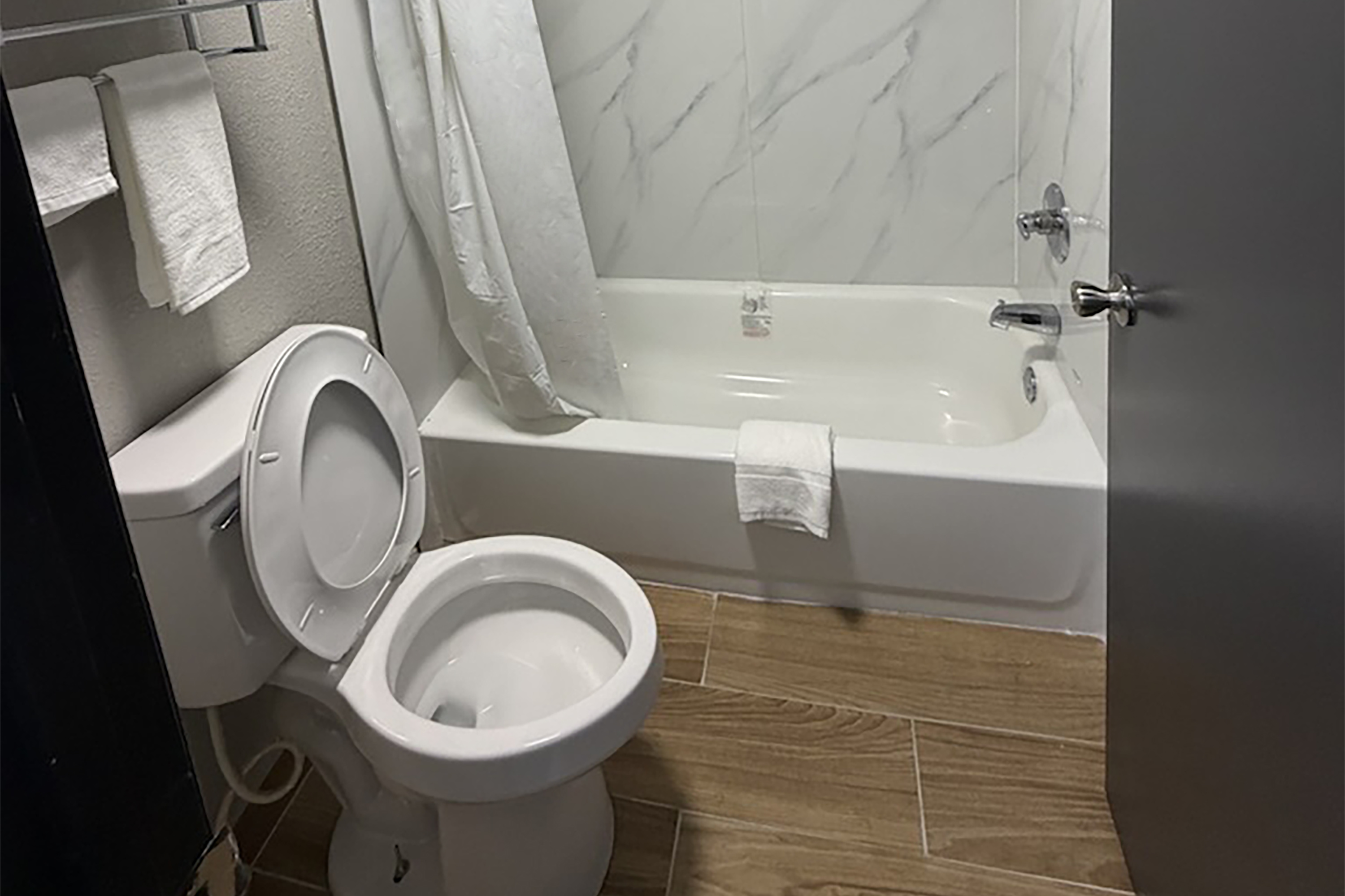 Guest room bath at the Super 8 by Wyndham Birmingham in Birmingham, Alabama