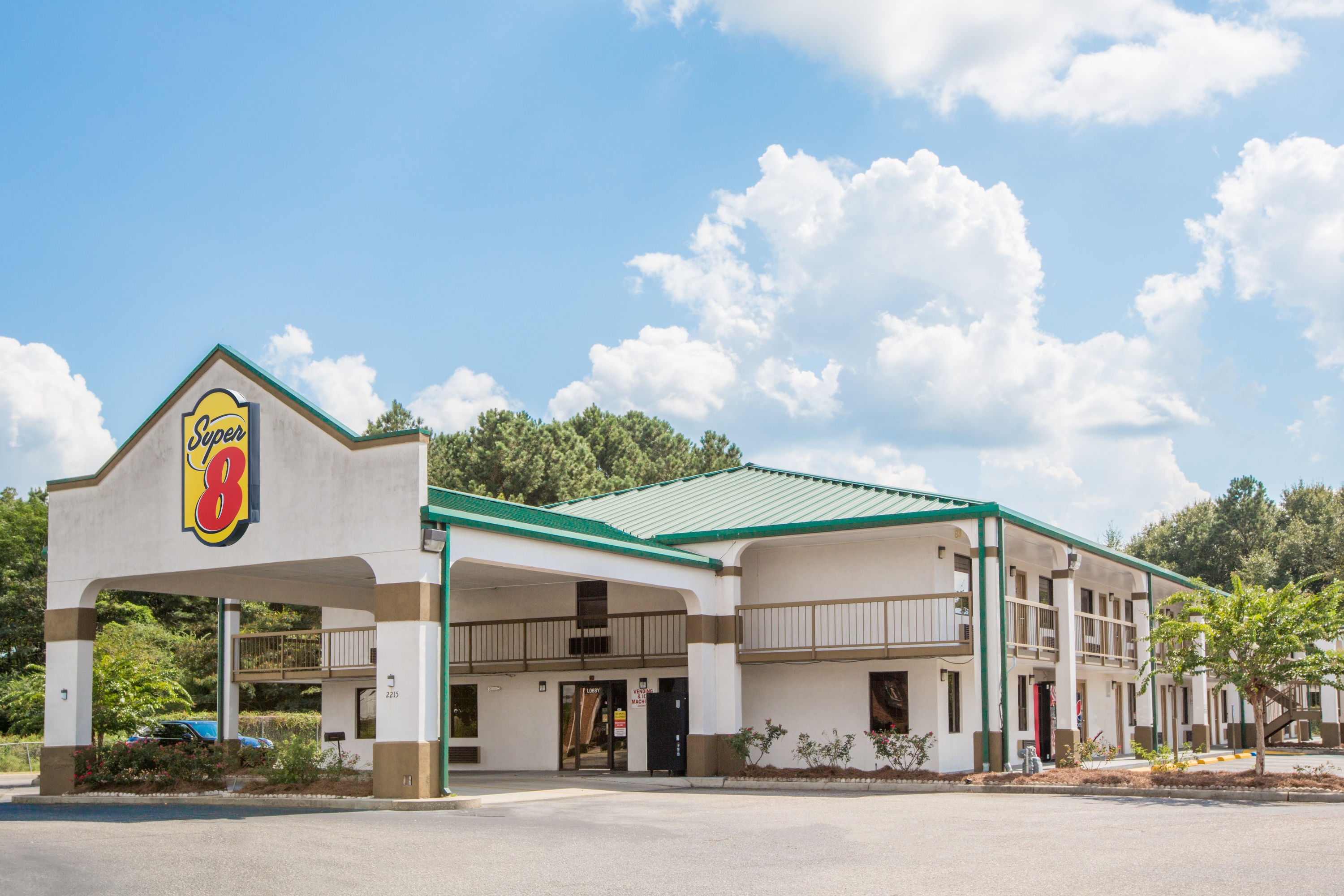 Super 8 By Wyndham Dothan Dothan Al Hotels
