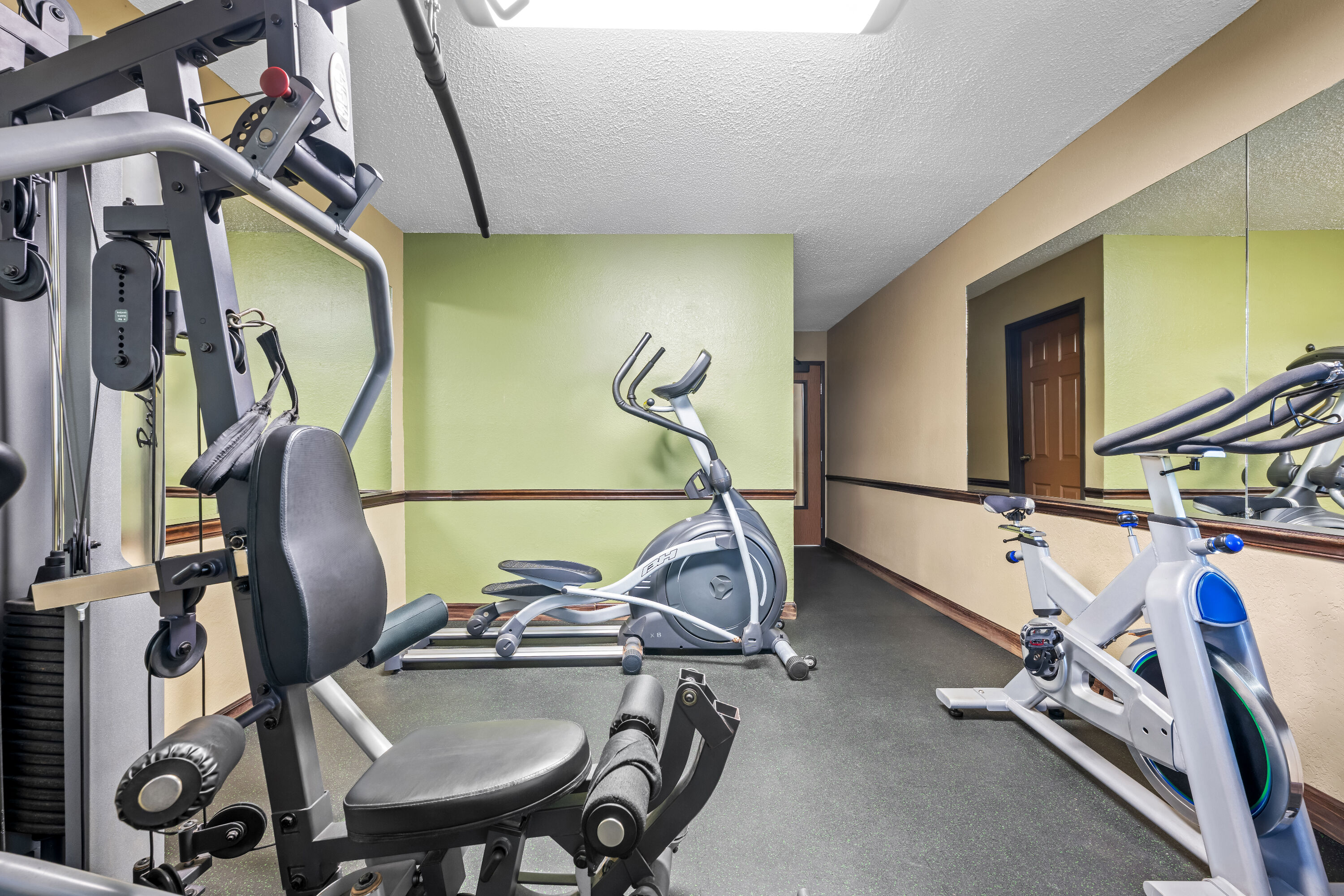 Fitness room at Super 8 by Wyndham Homewood Birmingham Area in Homewood, Alabama