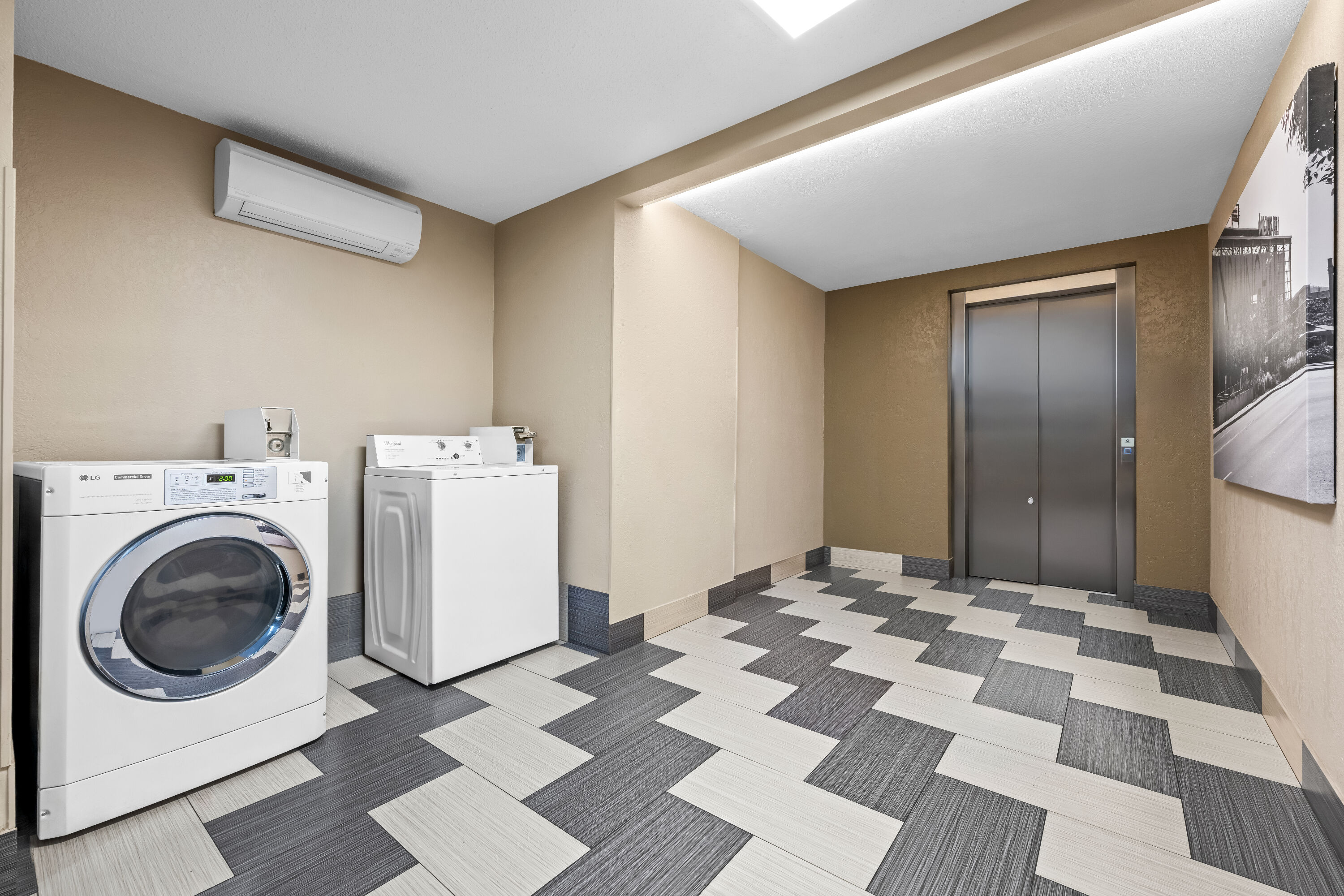 Laundry facilities at Super 8 by Wyndham Homewood Birmingham Area in Homewood, Alabama