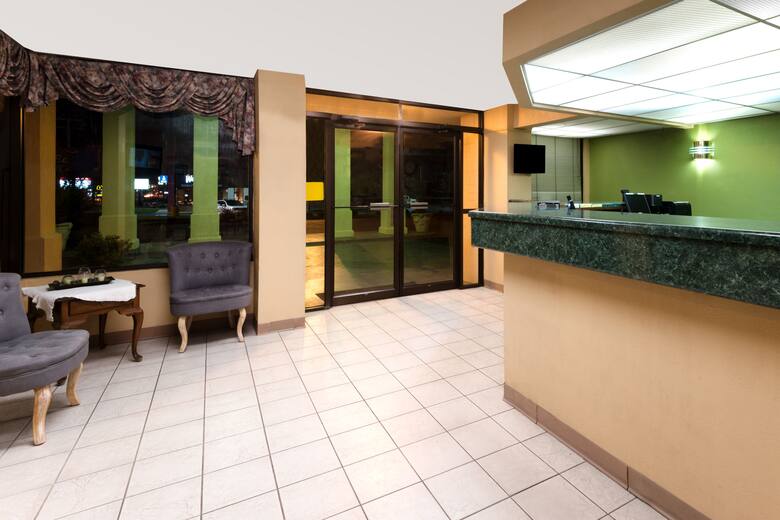 Super 8 Troy hotel lobby in Troy, Alabama
