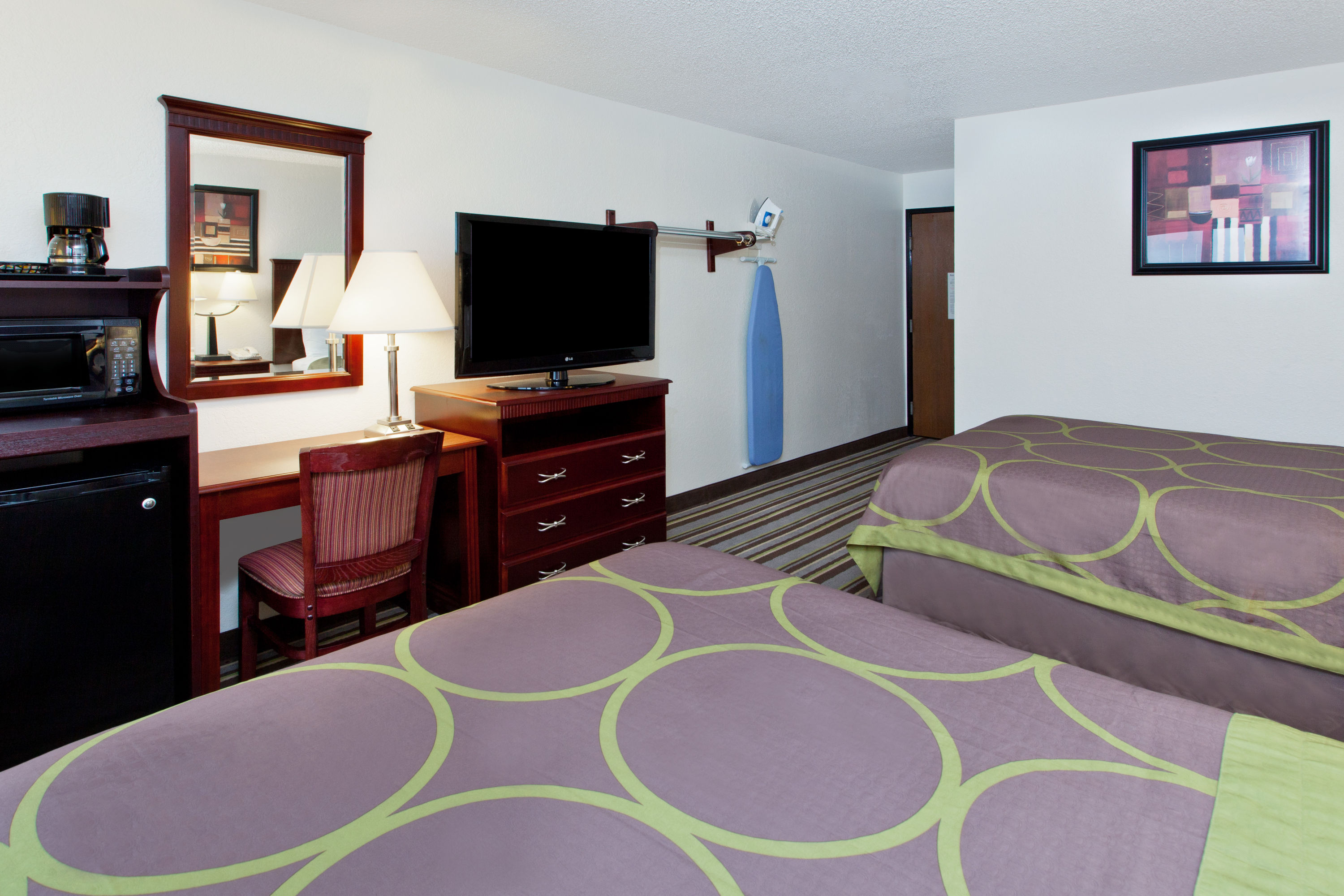Super 8 By Wyndham Tuscaloosa Tuscaloosa Al Hotels
