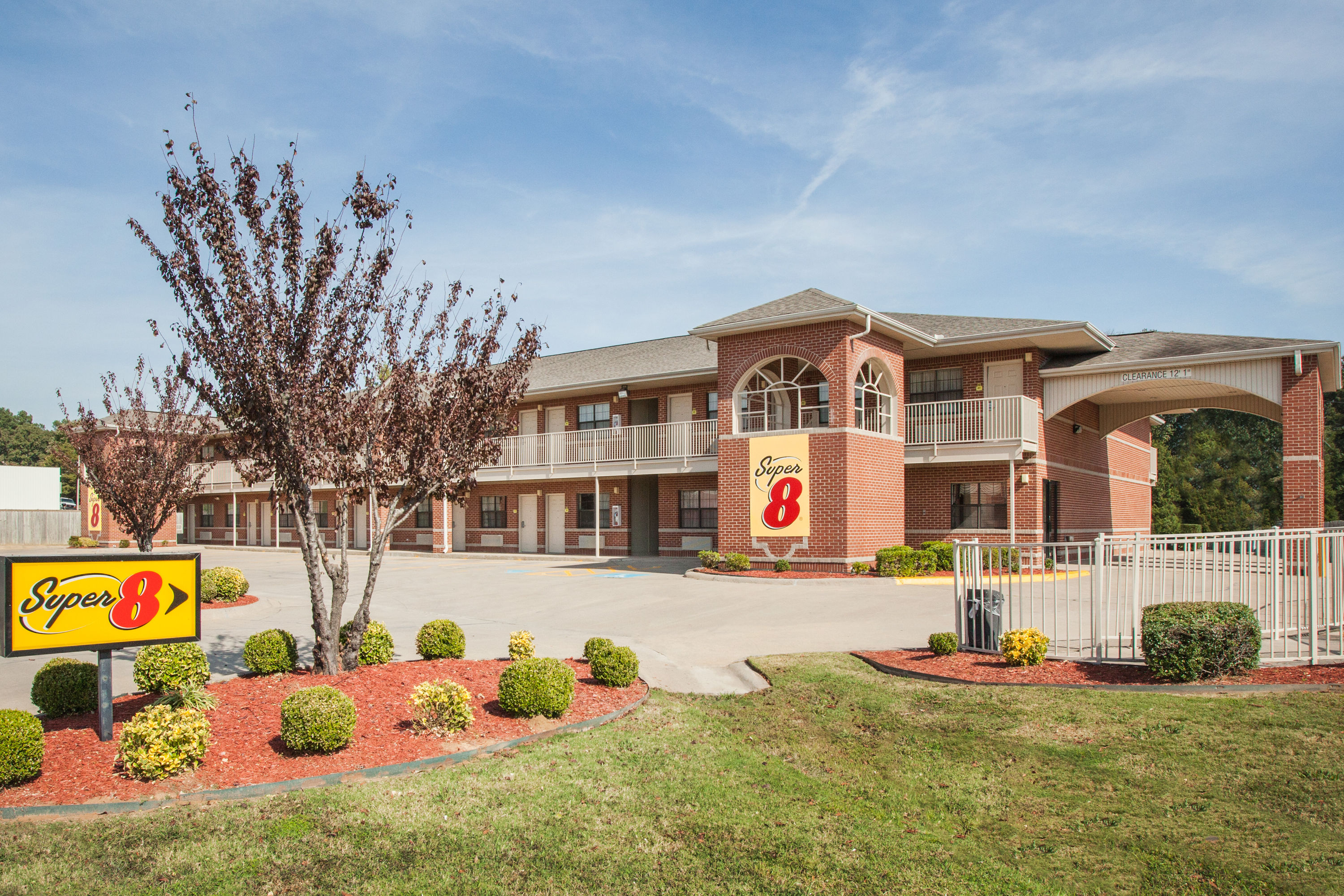 Exterior Day Image of Super 8 by Wyndham Cabot hotel in Cabot, Arkansas
