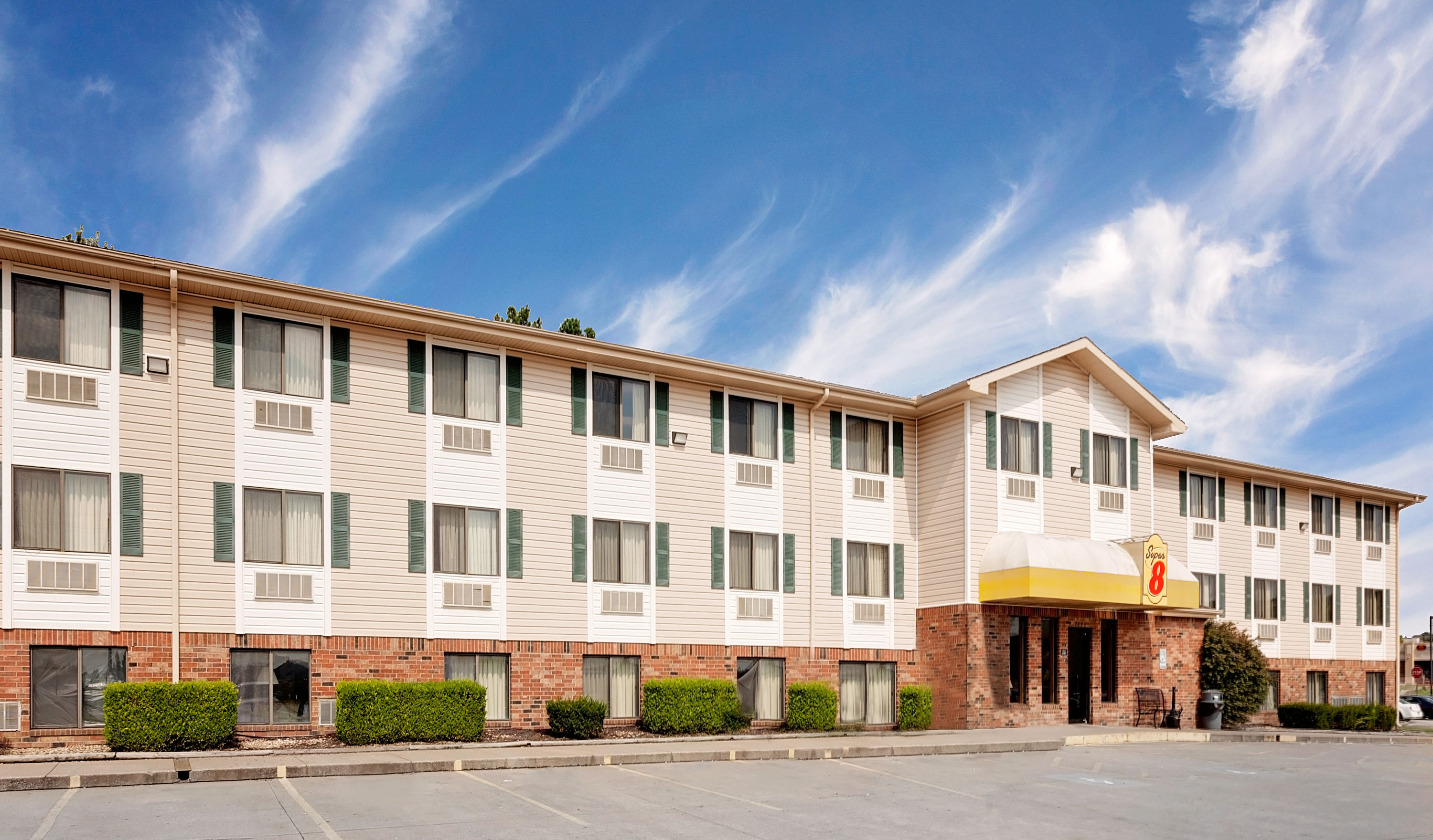 Super 8 By Wyndham Fayetteville | Fayetteville, AR Hotels