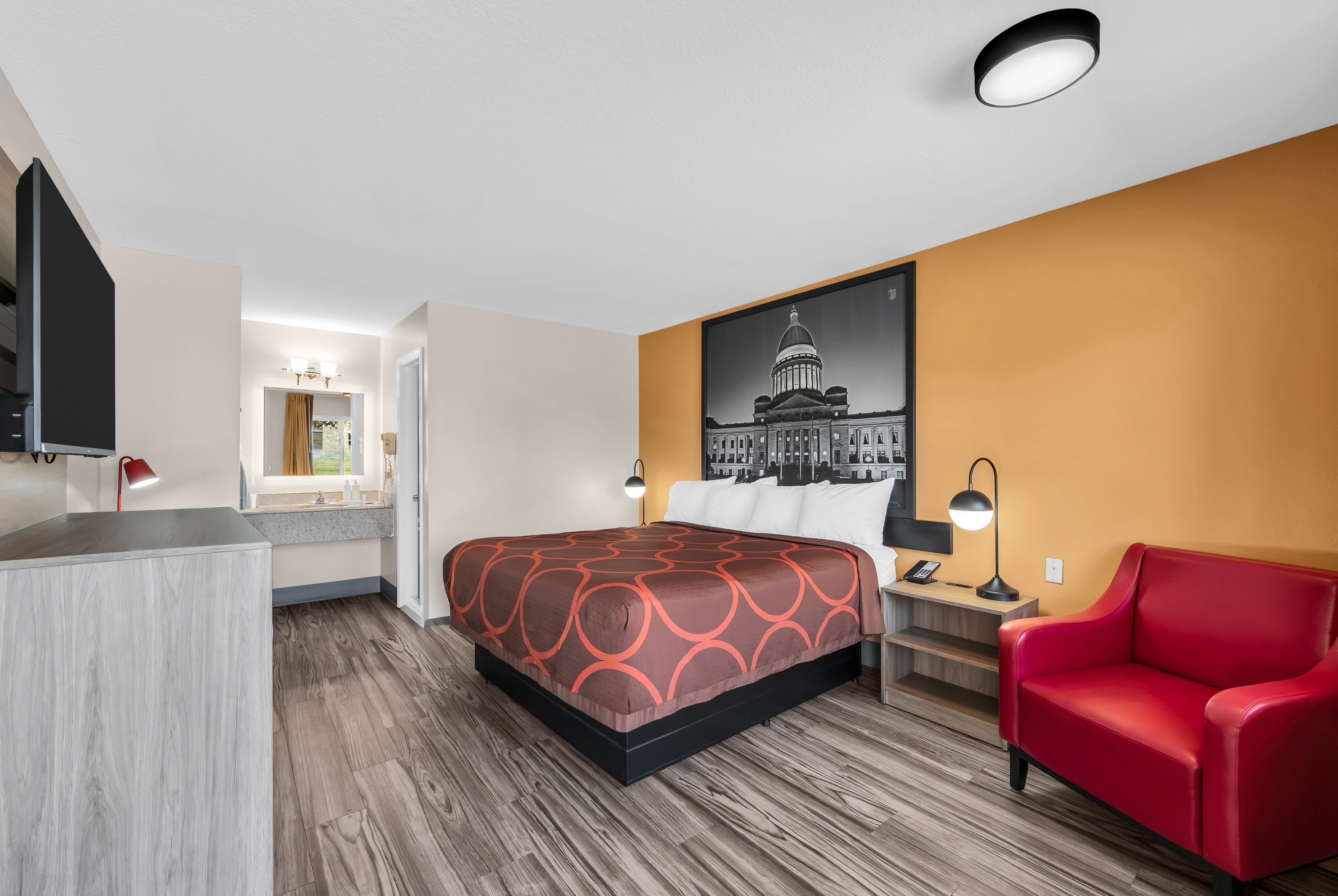 Guest room at the Super 8 by Wyndham Siloam Springs in Siloam Springs, Arkansas