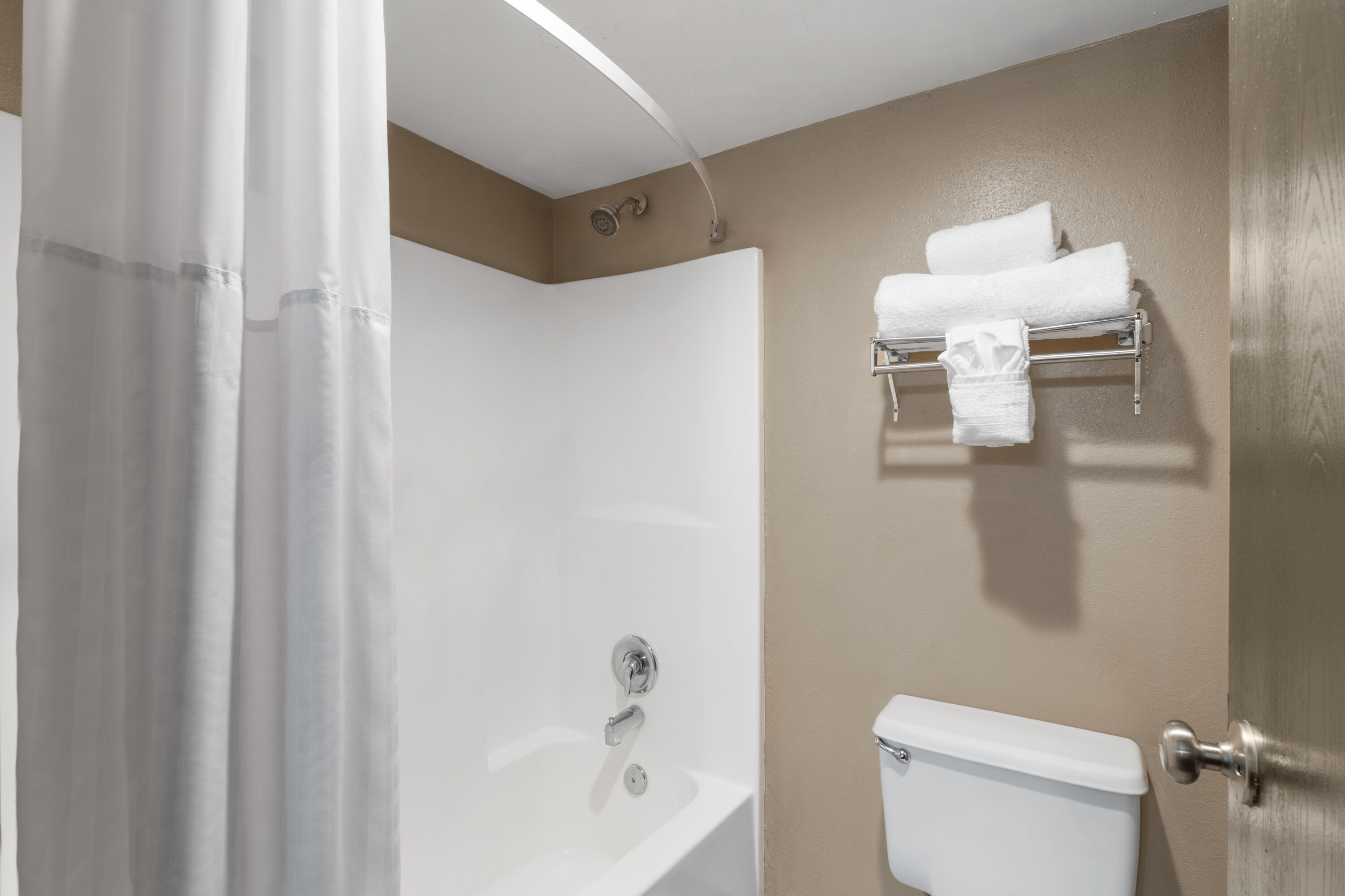 Guest room bath at the Super 8 by Wyndham Casa Grande in Casa Grande, Arizona