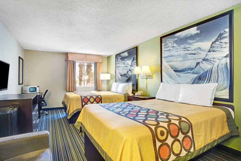 Guest room at the Super 8 Casa Grande in Casa Grande, Arizona