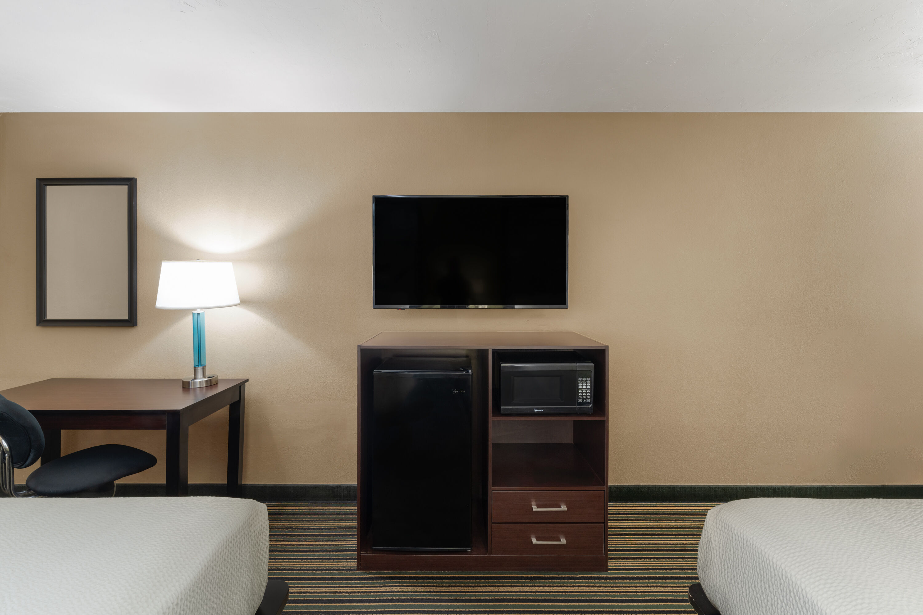 Guest room at the Super 8 by Wyndham Casa Grande in Casa Grande, Arizona