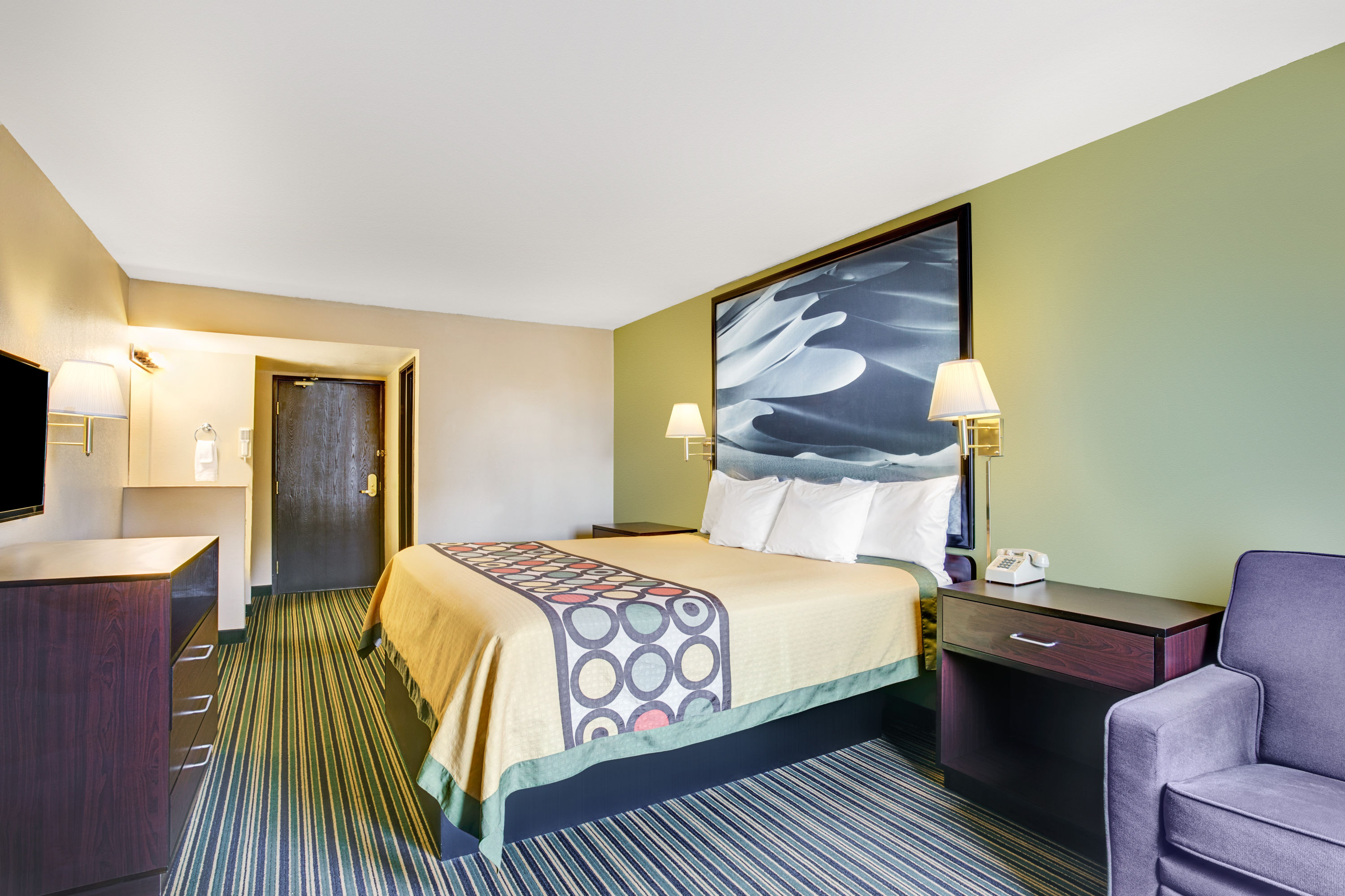 Guest room at the Super 8 by Wyndham Casa Grande in Casa Grande, Arizona