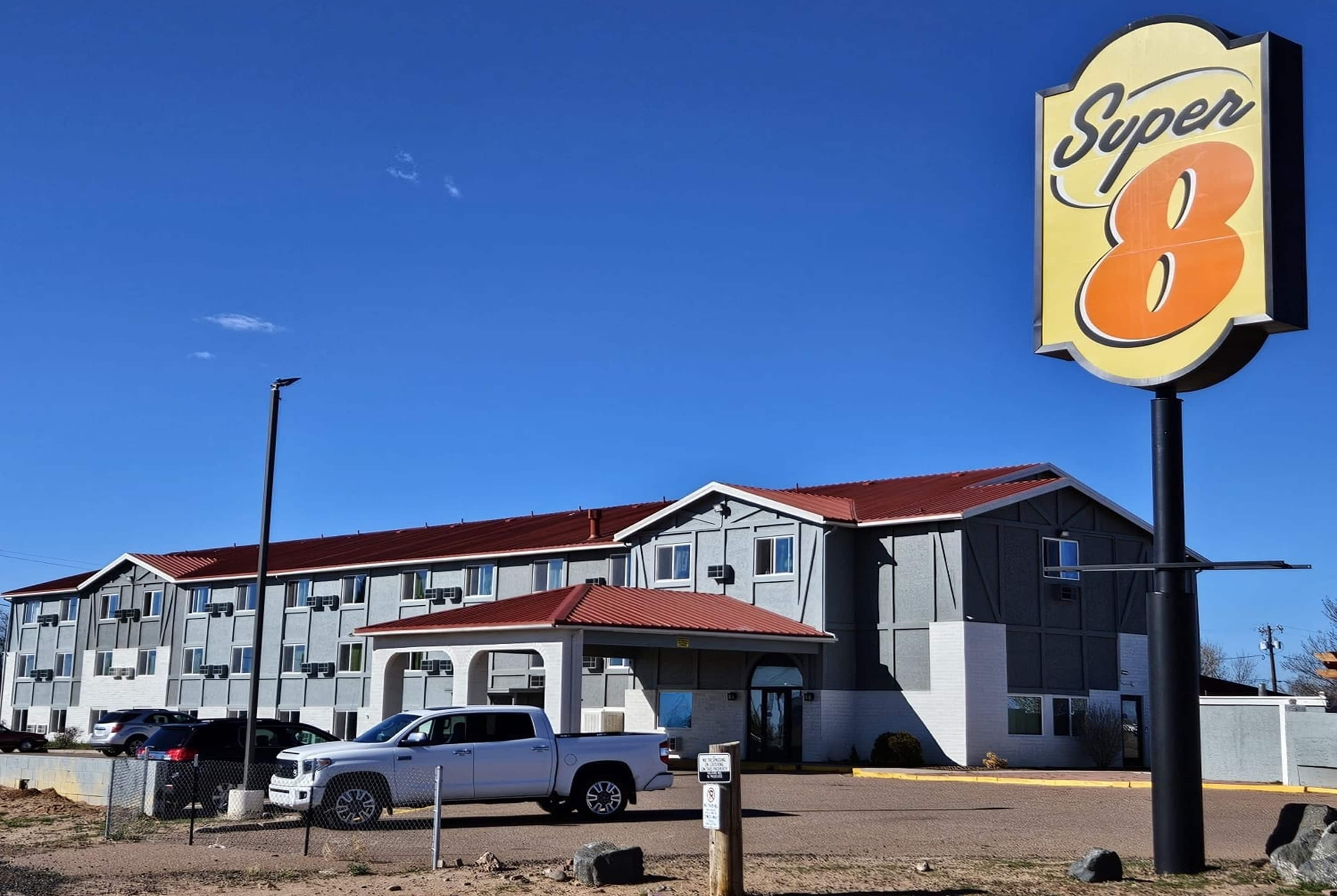 見本品　30thAnniversary HOTEI MEMORIAL SUPER Super 8 by Wyndham Holbrook | Holbrook, AZ Hotels