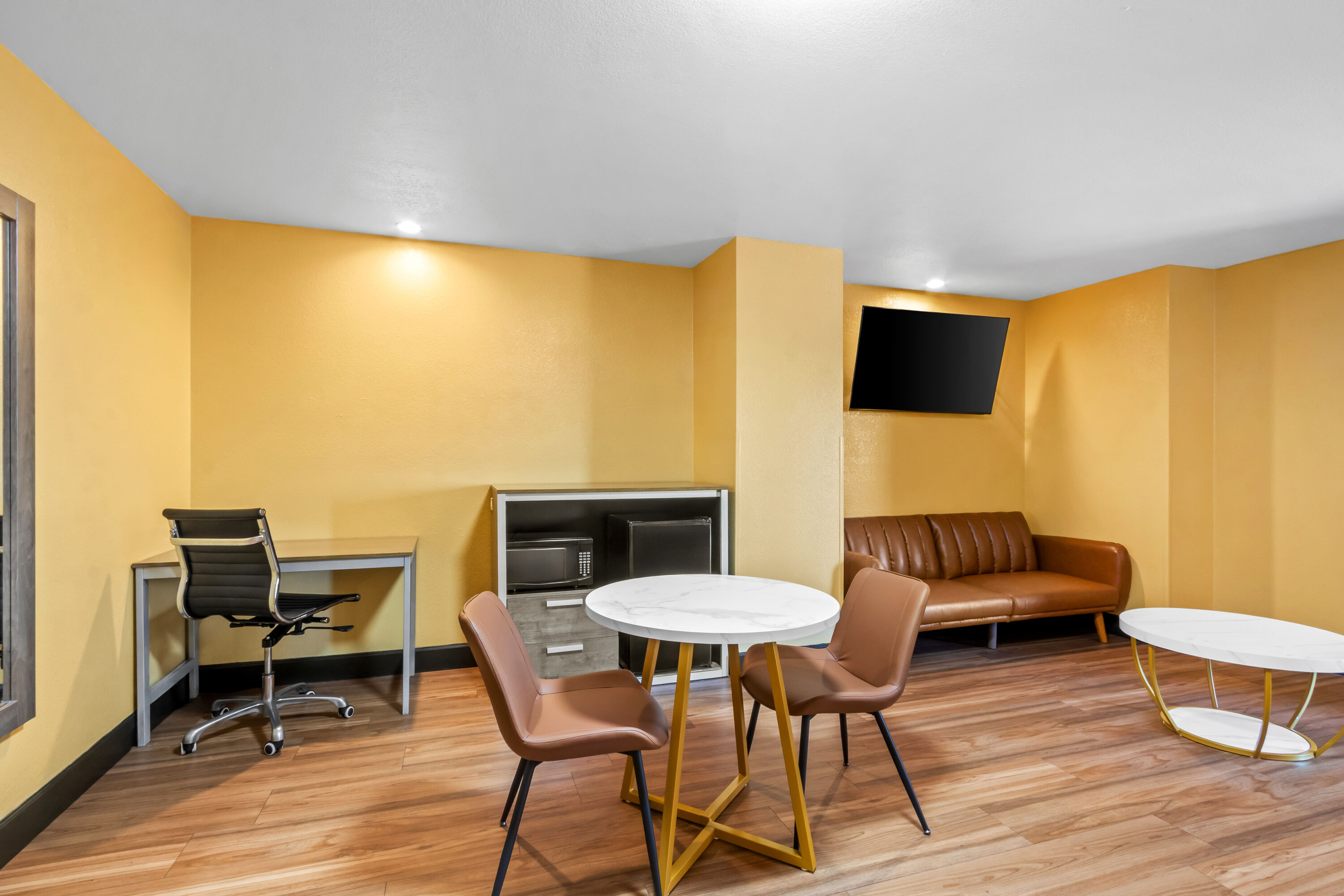 Super 8 by Wyndham - Mesa/Gilbert suite in Mesa, Arizona