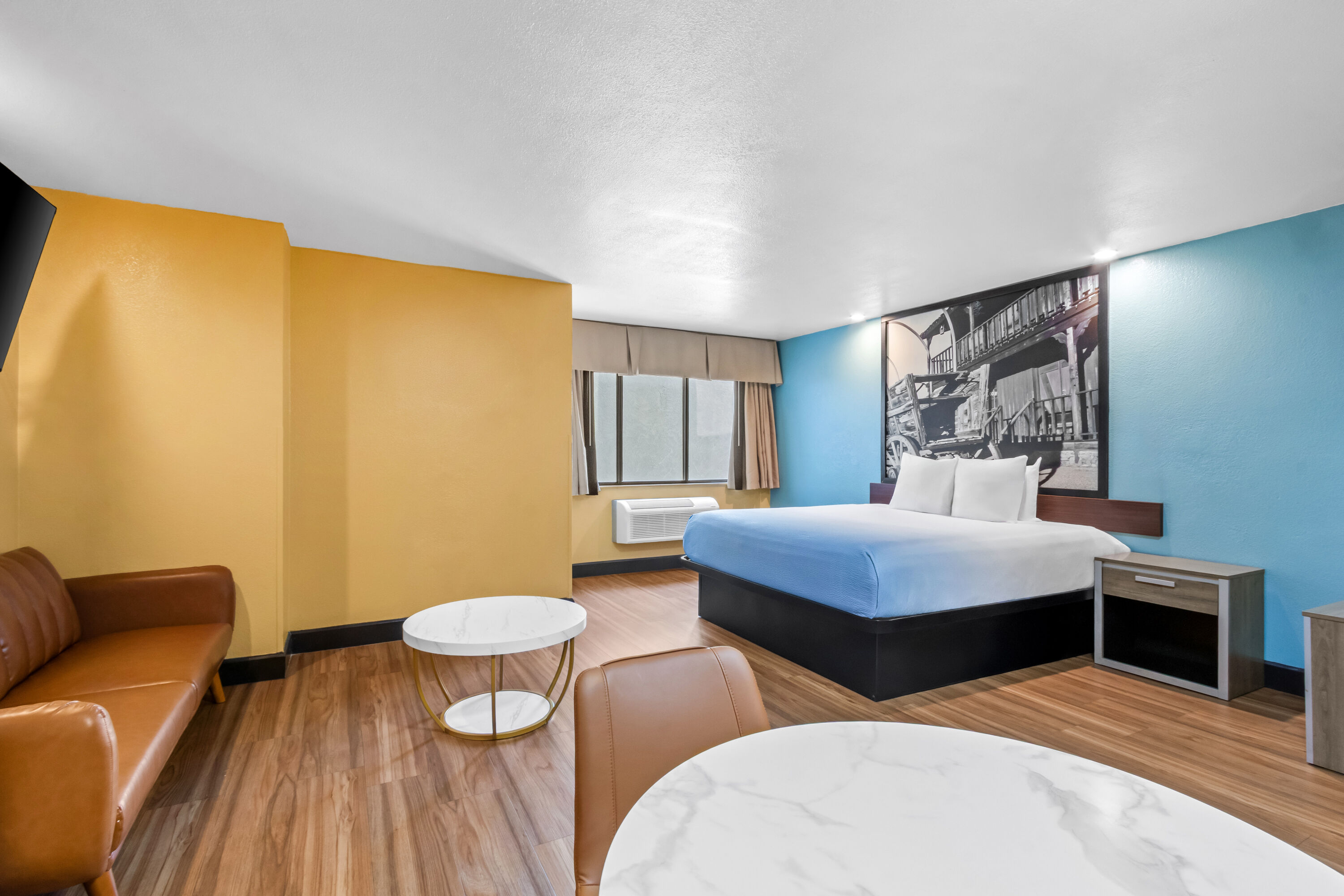 Super 8 by Wyndham - Mesa/Gilbert suite in Mesa, Arizona