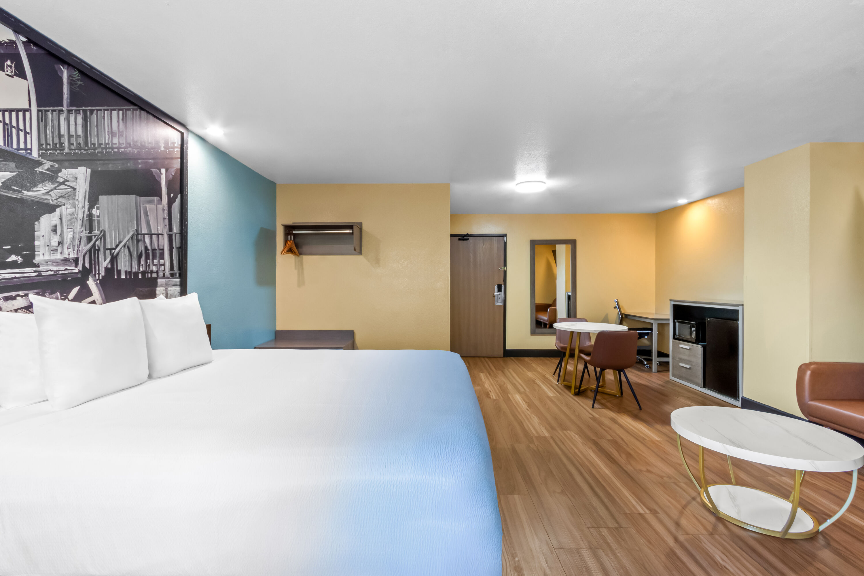 Super 8 by Wyndham - Mesa/Gilbert suite in Mesa, Arizona