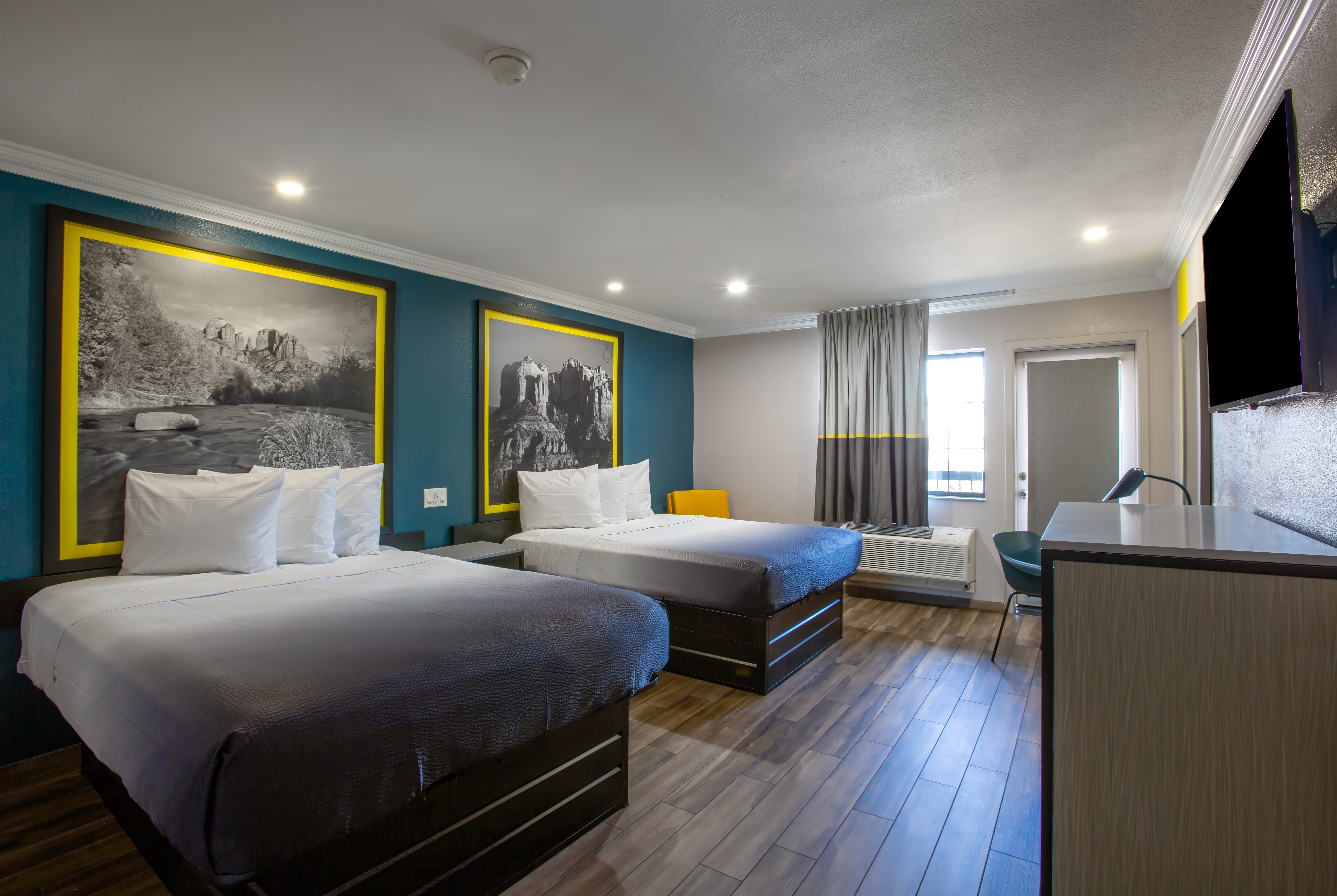 Guest room at the Super 8 by Wyndham Mesa Downtown Near Convention Center in Mesa, Arizona