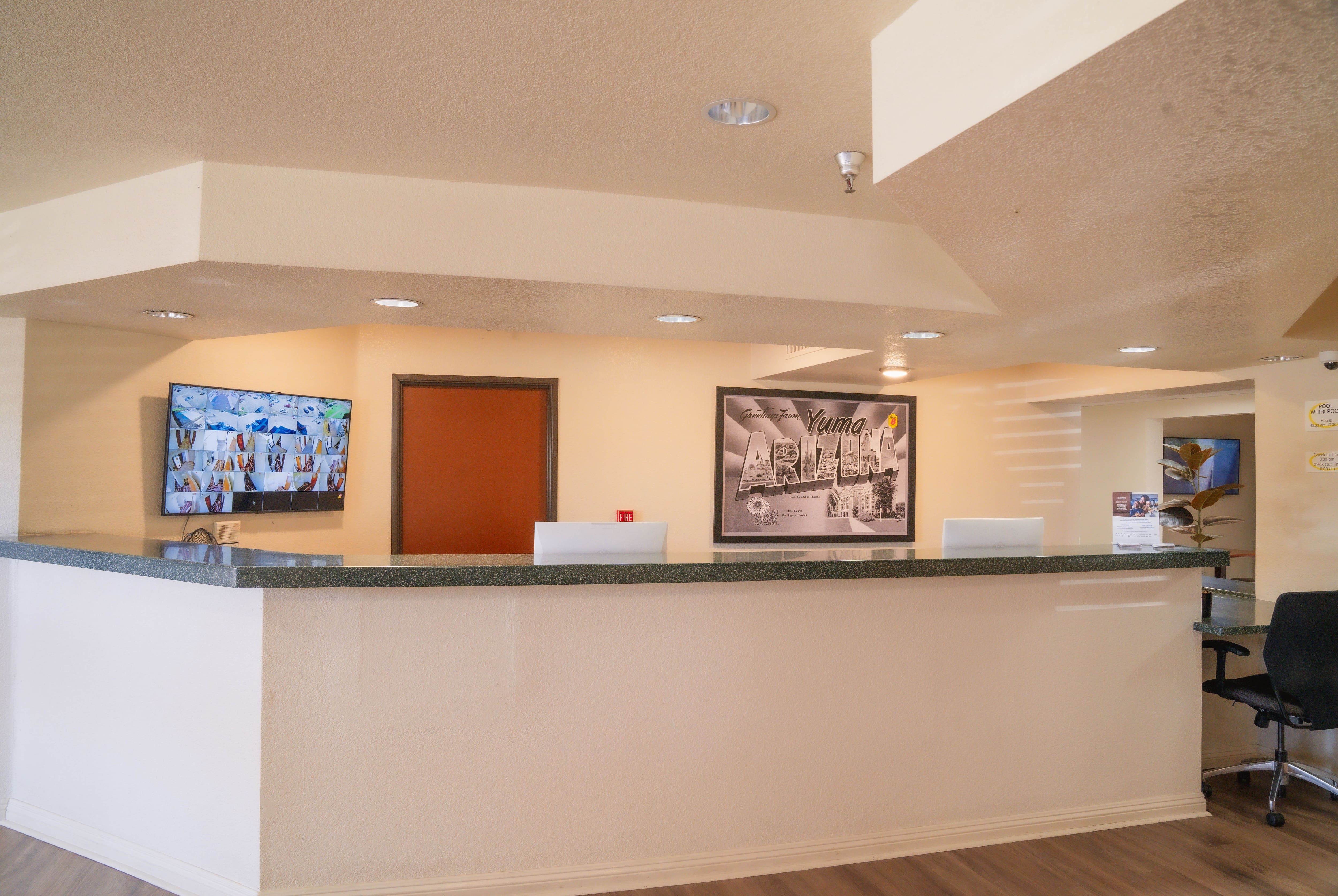 Super 8 by Wyndham Yuma | Yuma, AZ Hotels