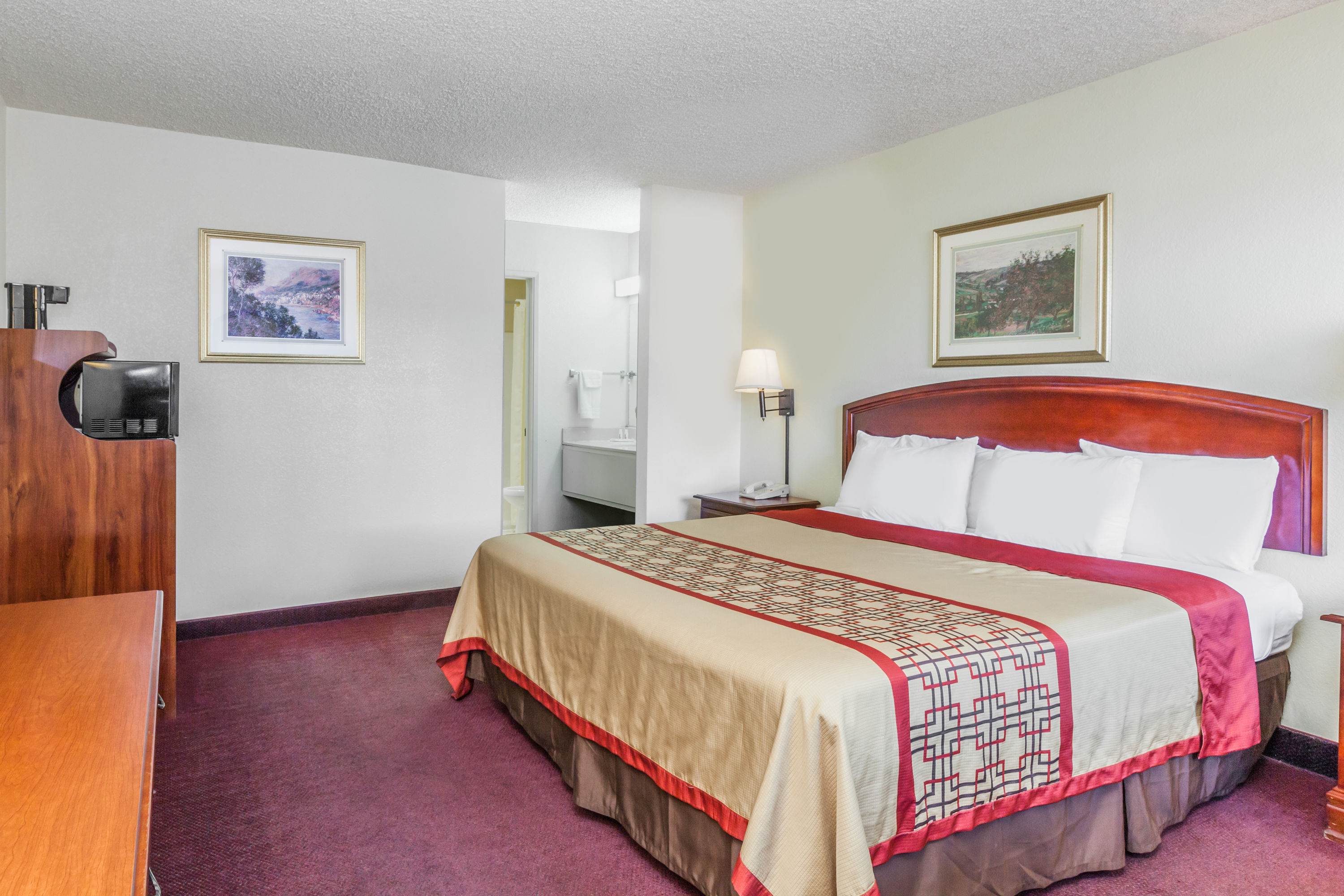 Guest room at the Super 8 by Wyndham Bakersfield/Central in Bakersfield, California