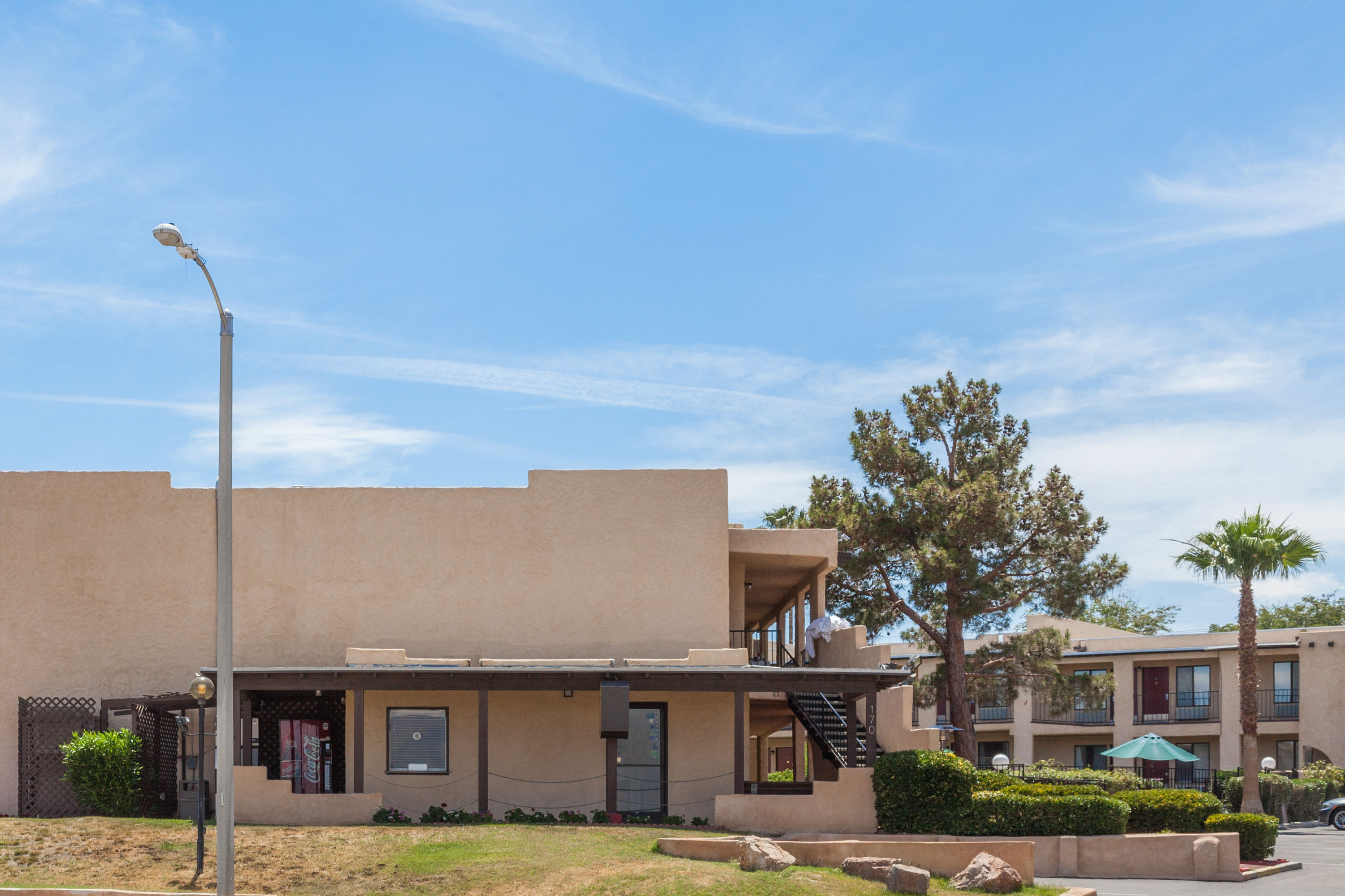 Exterior Day Image of Super 8 by Wyndham Barstow hotel in Barstow, California