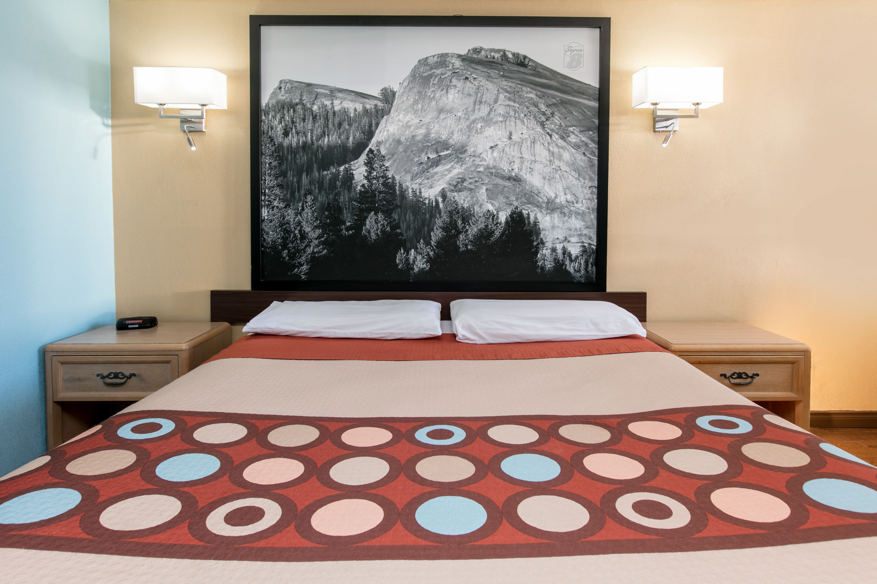 Guest room at the Super 8 by Wyndham Bishop in Bishop, California