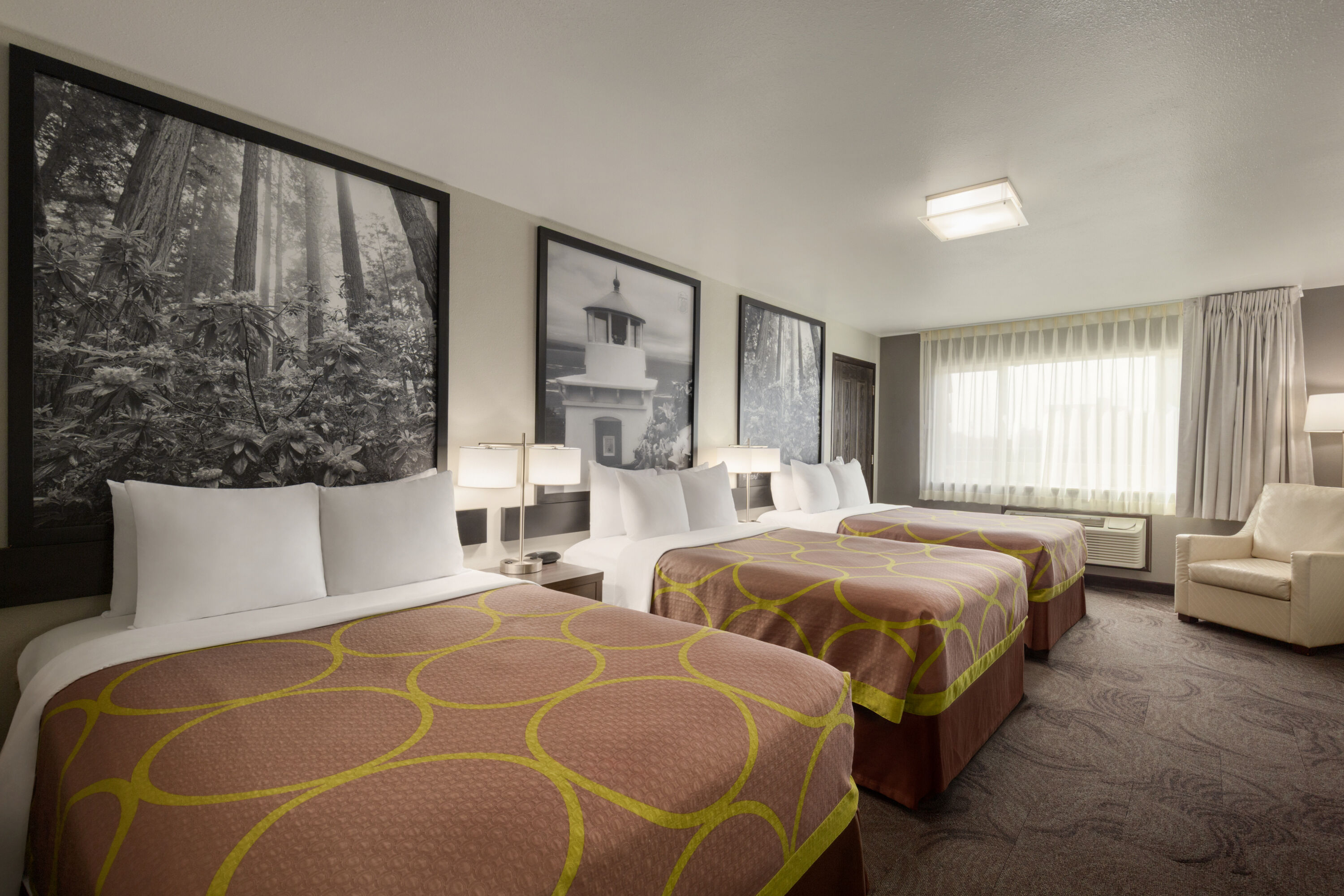 Guest room at the Super 8 by Wyndham Eureka in Eureka, California