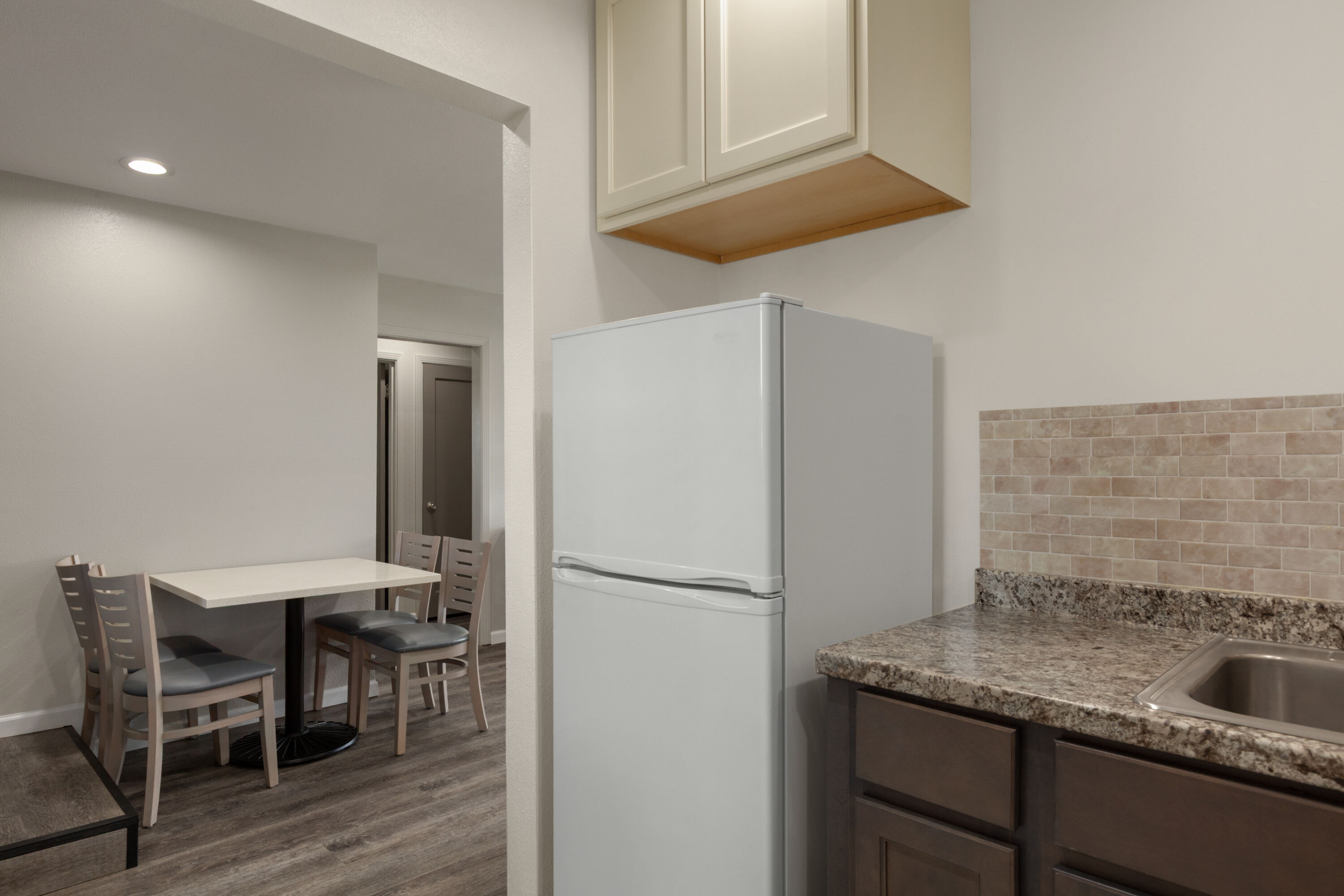 Super 8 by Wyndham Eureka hot tub suite in Eureka, California