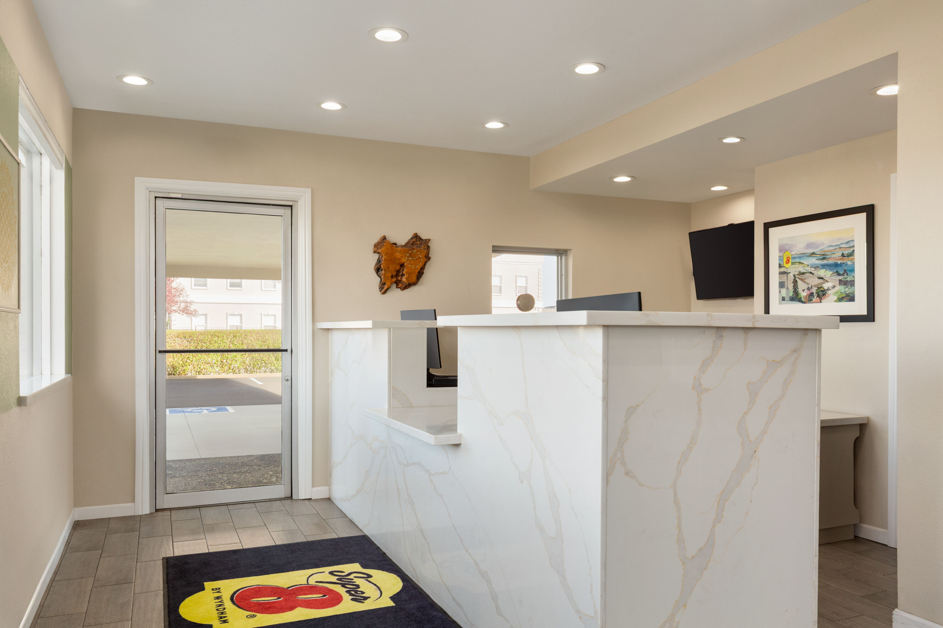 Super 8 by Wyndham Eureka reception in Eureka, California