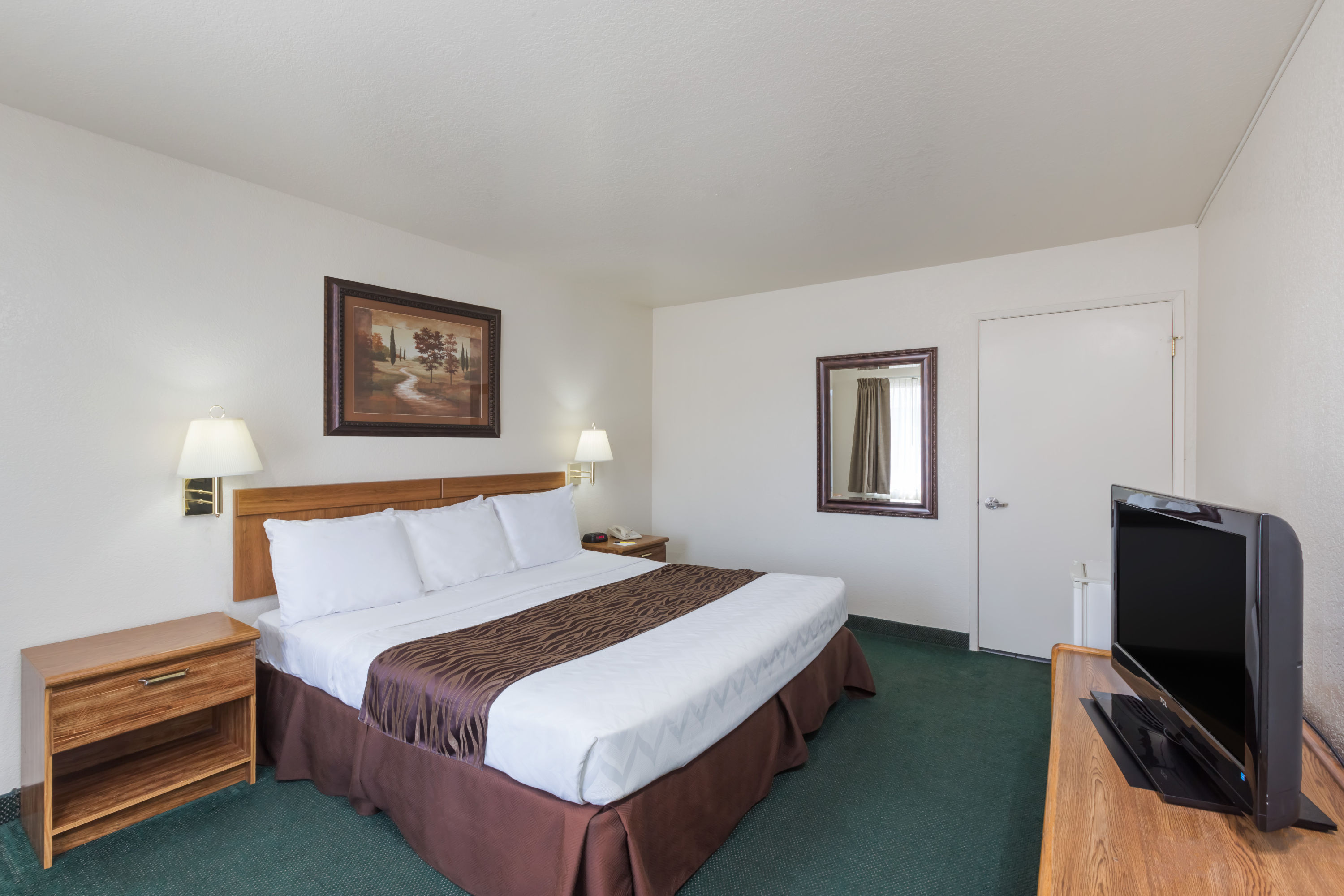 Guest room at the Super 8 by Wyndham Fort Bragg in Fort Bragg, California