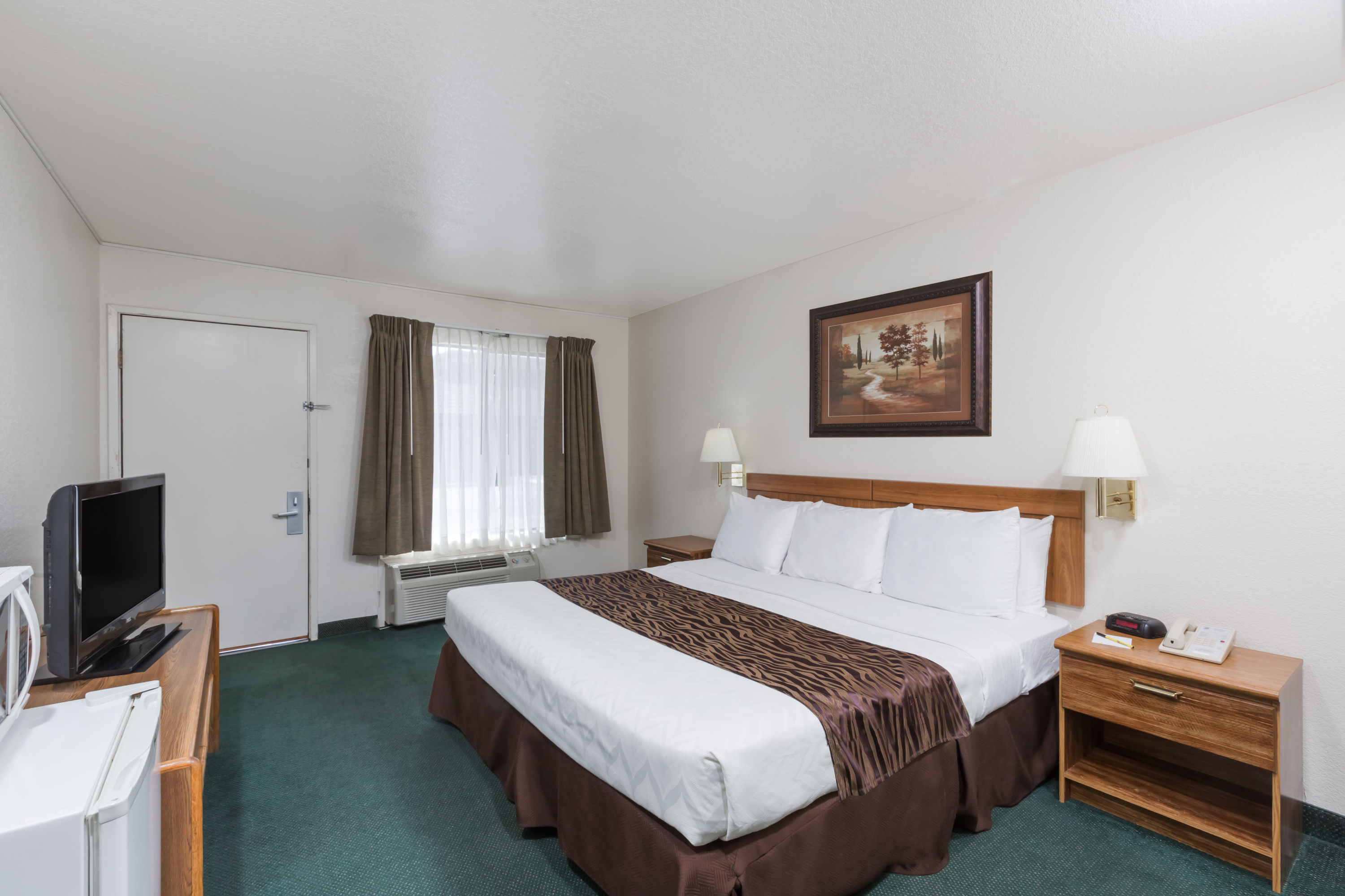 Guest room at the Super 8 by Wyndham Fort Bragg in Fort Bragg, California