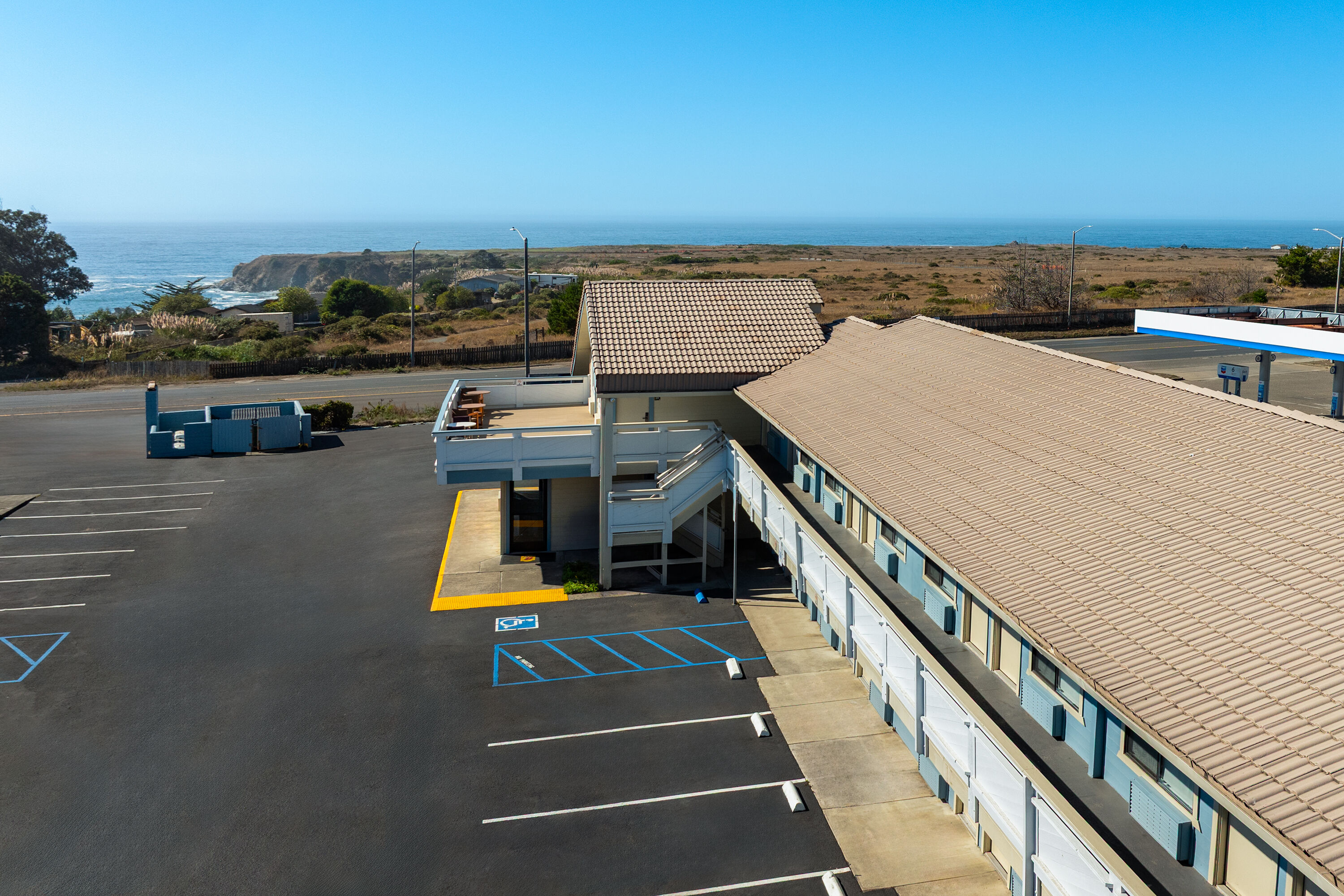 Scenic Image of Super 8 by Wyndham Fort Bragg hotel in Fort Bragg, California