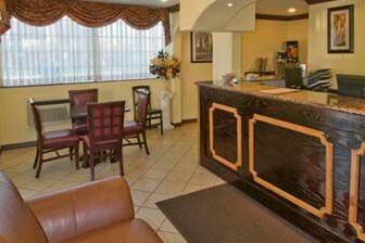 Super 8 Fresno Convention Centre Area hotel lobby in Fresno, California