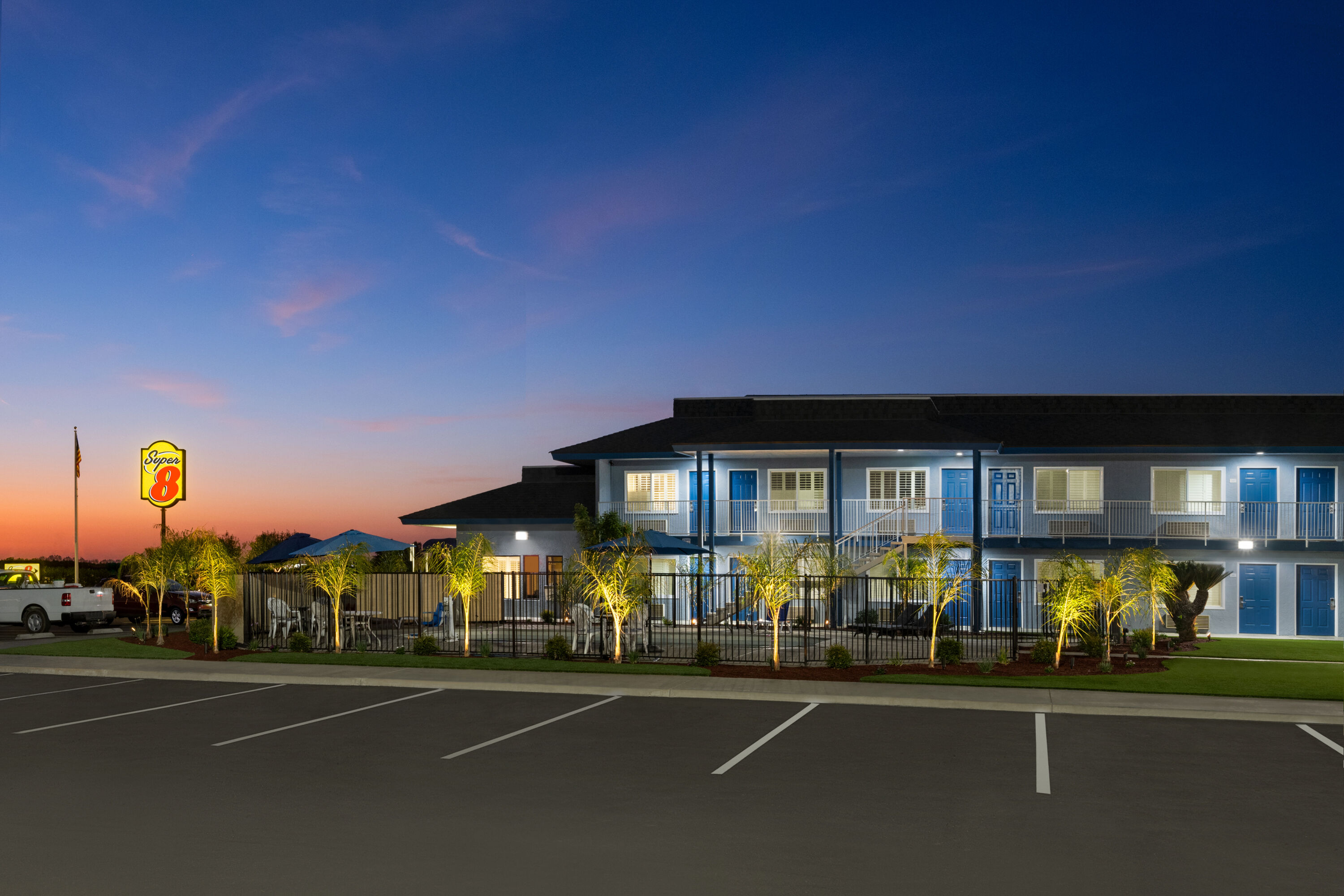 Exterior of Super 8 by Wyndham Lindsay Olive Tree hotel in Lindsay, California