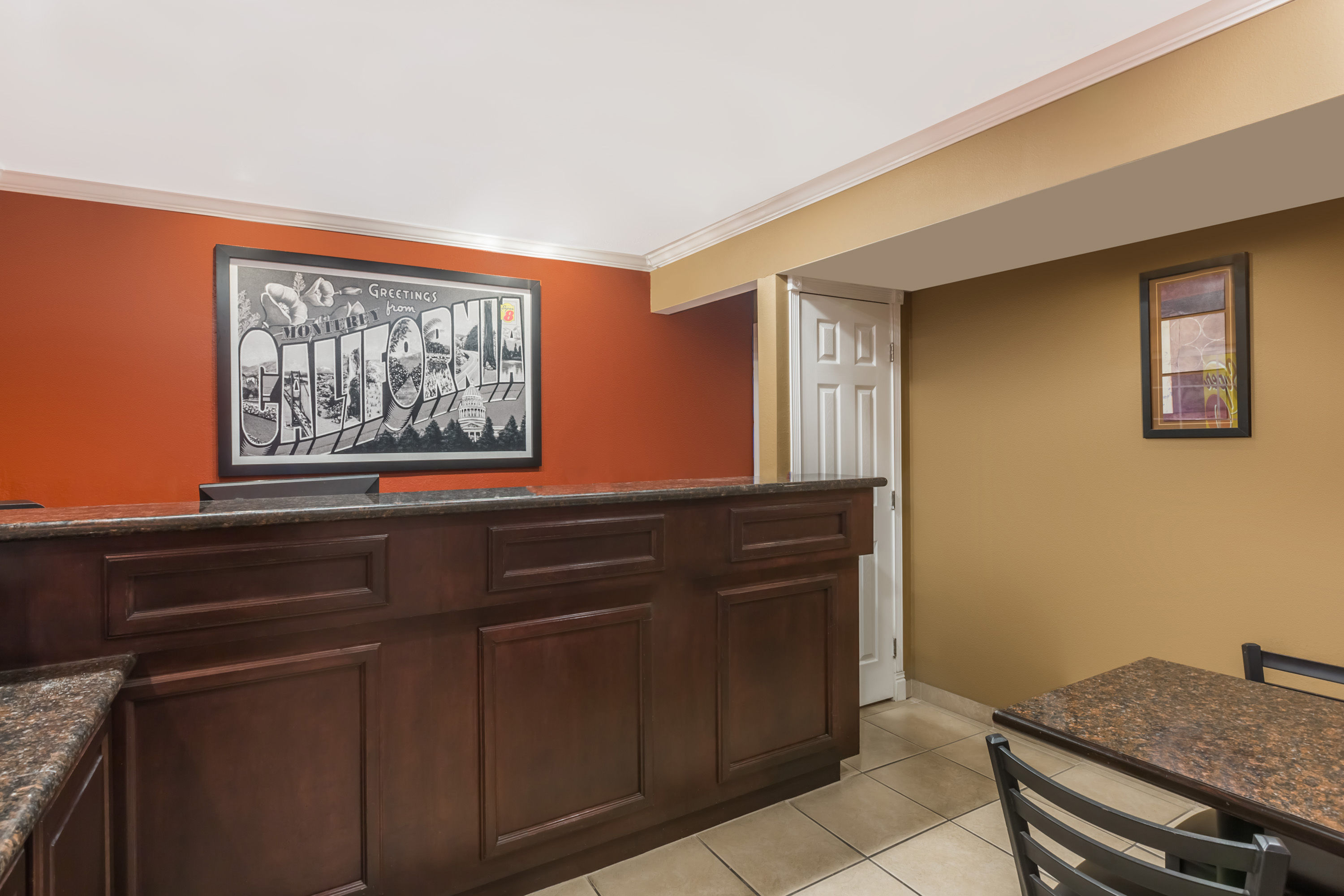 Super 8 By Wyndham Monterey Monterey Ca Hotels