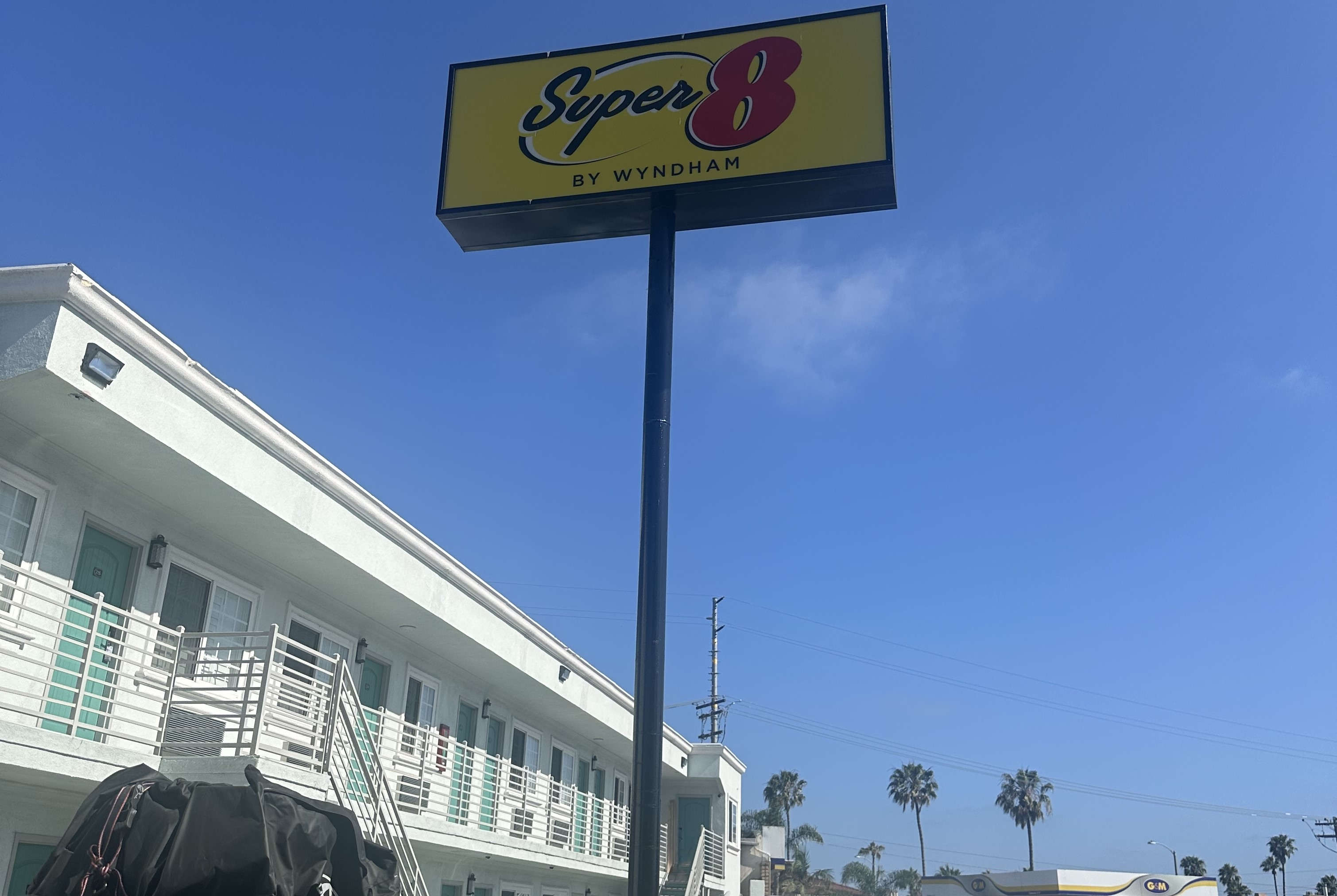 Exterior of Super 8 by Wyndham Oceanside Downtown hotel in Oceanside, California