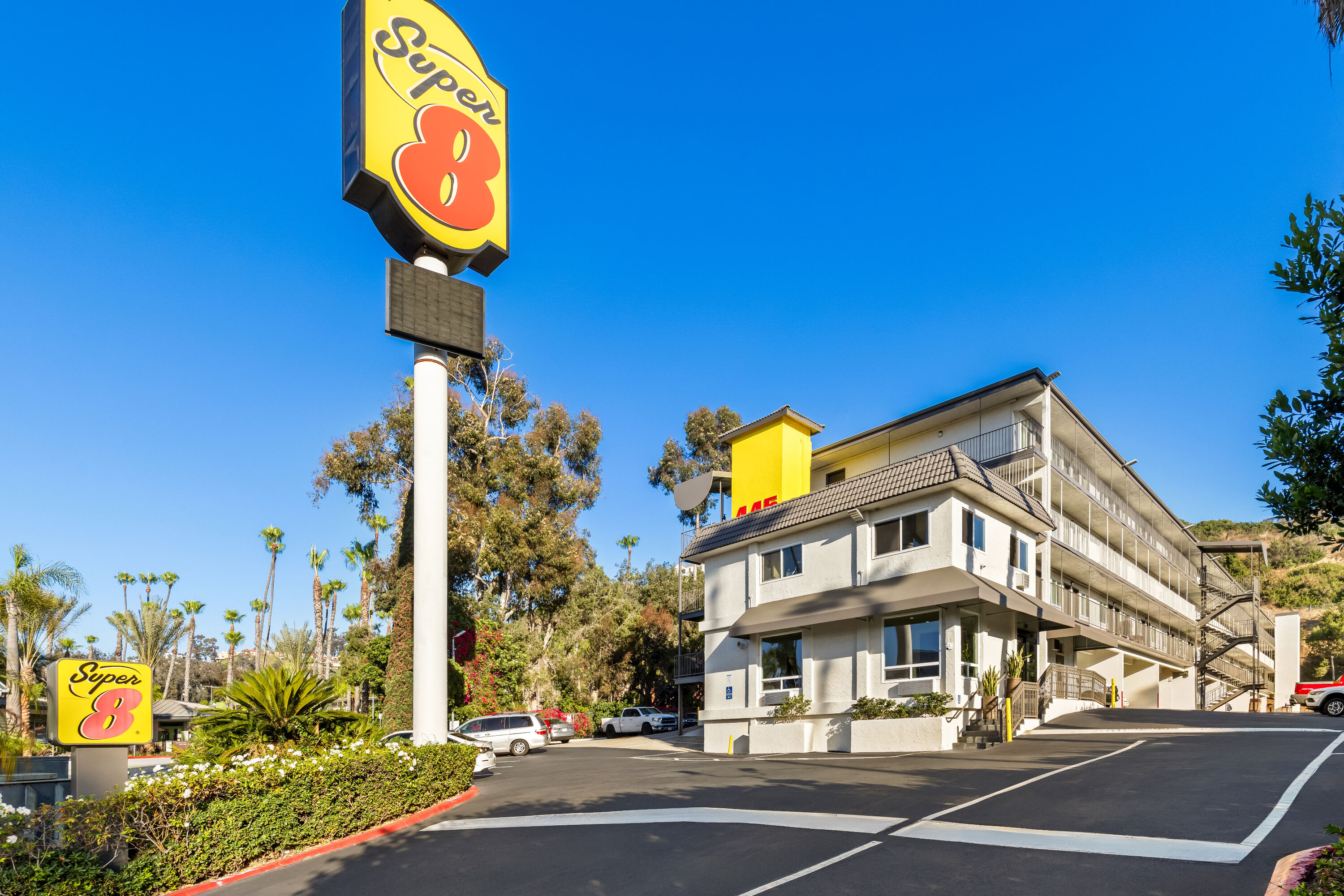 Exterior Day Image of Super 8 by Wyndham San Diego Hotel Circle hotel in San Diego, California