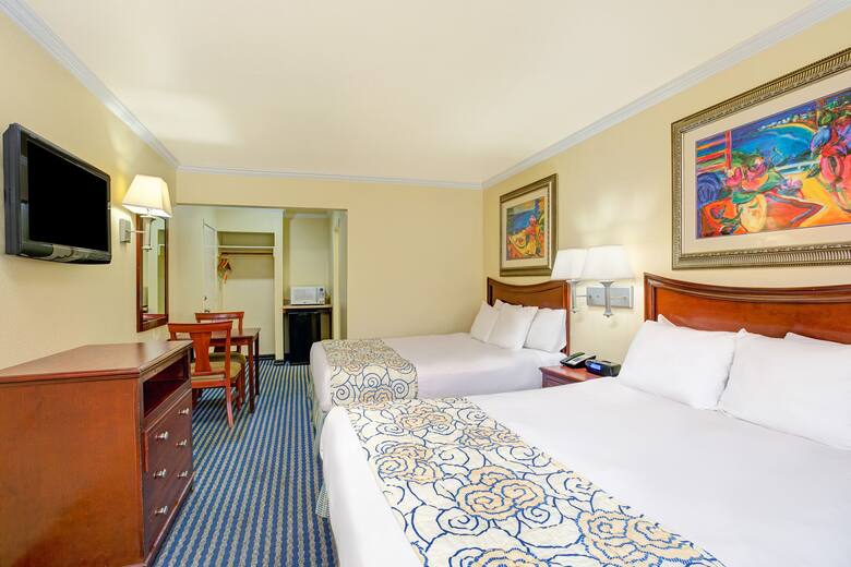 Guest room at the Super 8 Santa Cruz/Beach Boardwalk East in Santa Cruz, California