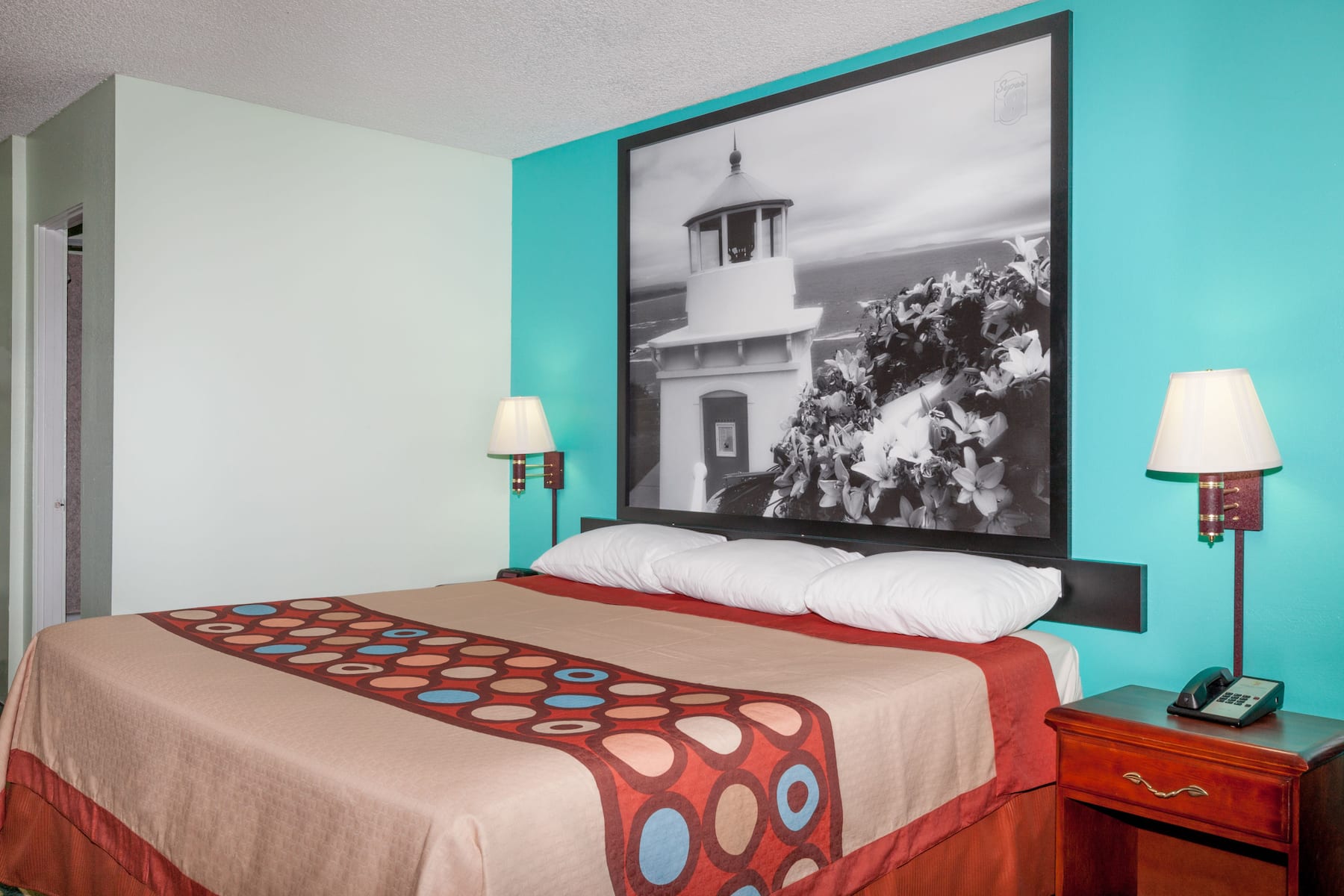 Super 8 by Wyndham Yreka | Yreka, CA Hotels