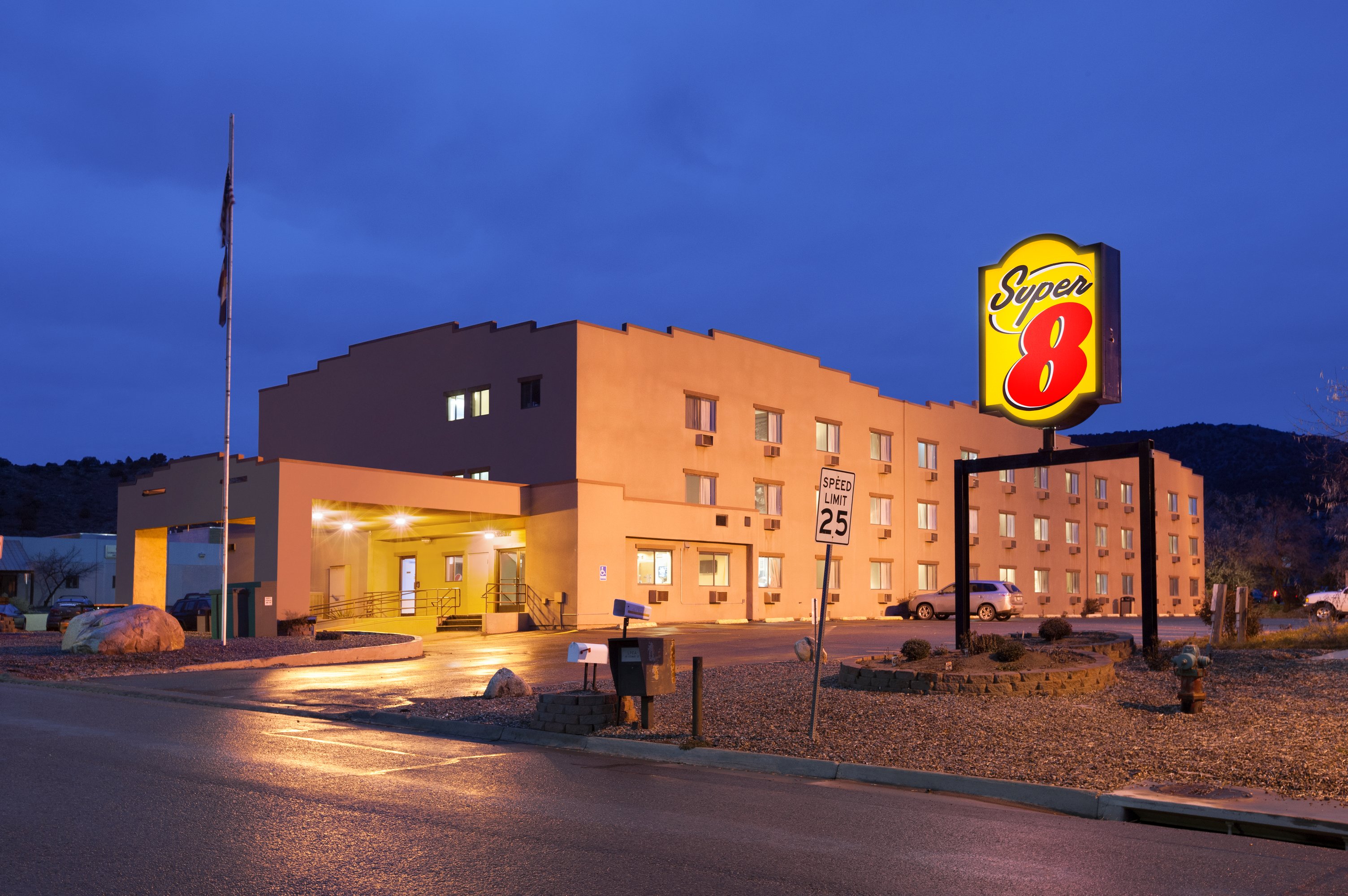 Super 8 by Wyndham Durango Durango, CO Hotels