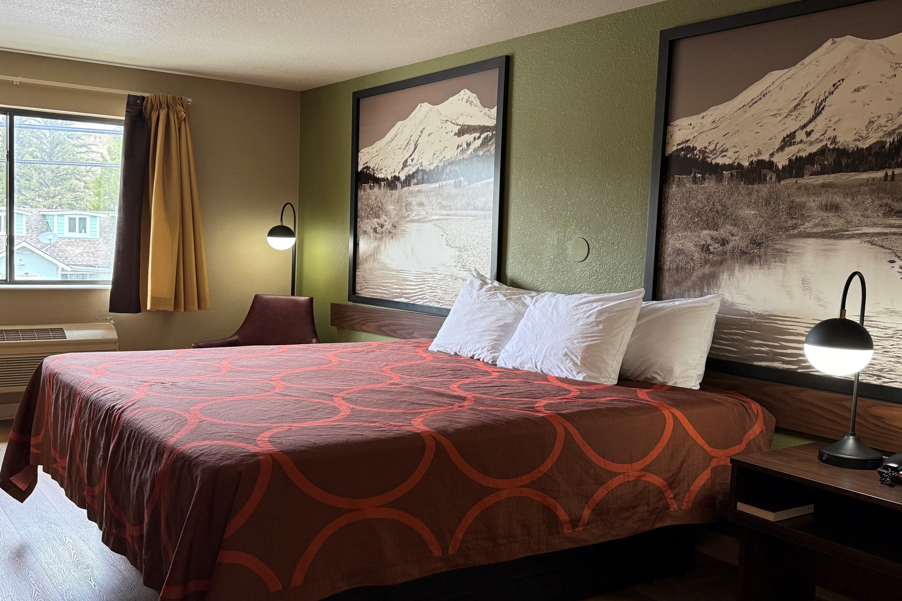 Guest room at the Super 8 by Wyndham Kremmling in Kremmling, Colorado